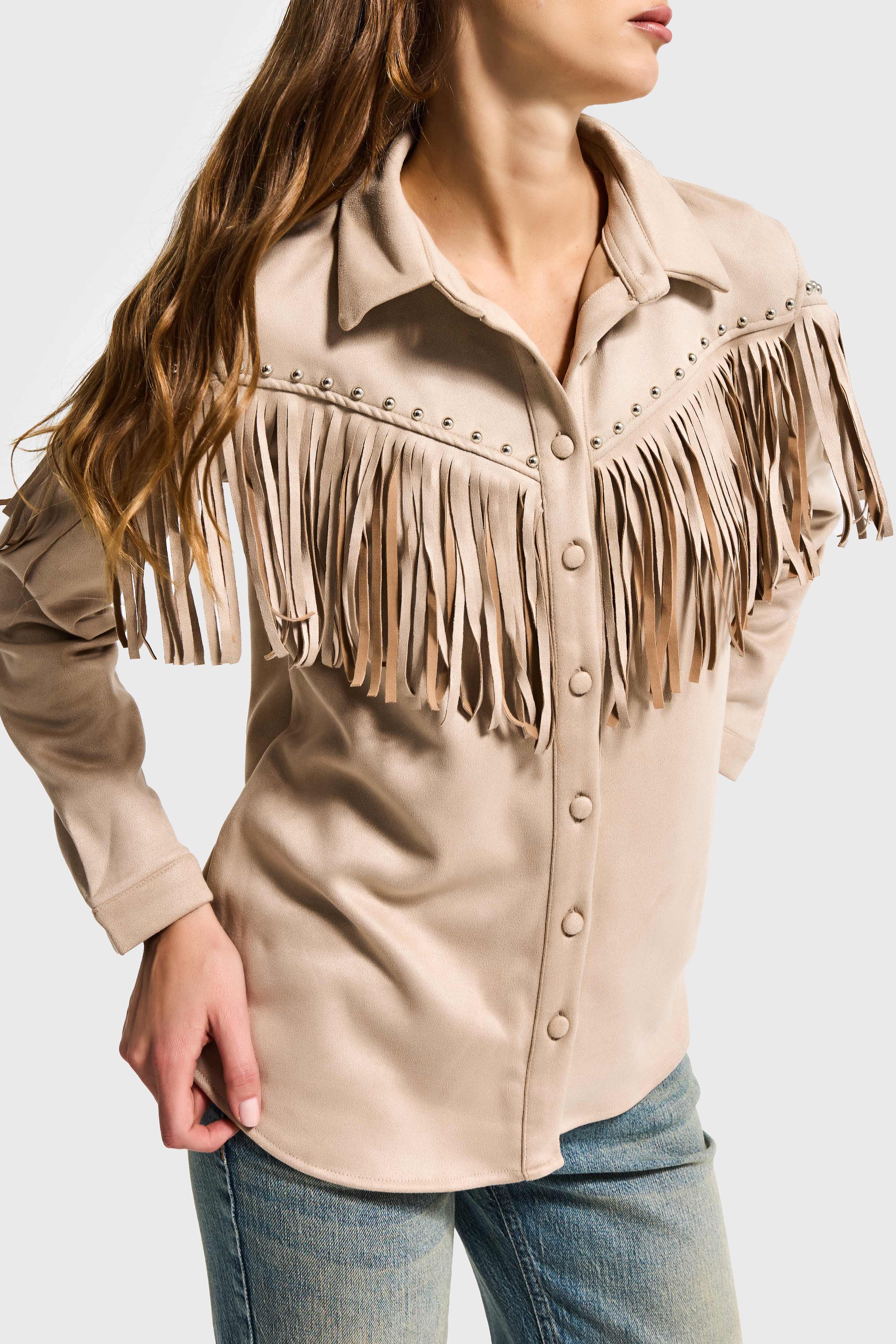 Kadın Taş Renk Süet Kumaş Püskül ve Drop Detaylı Tasarım Gömlek Ceket