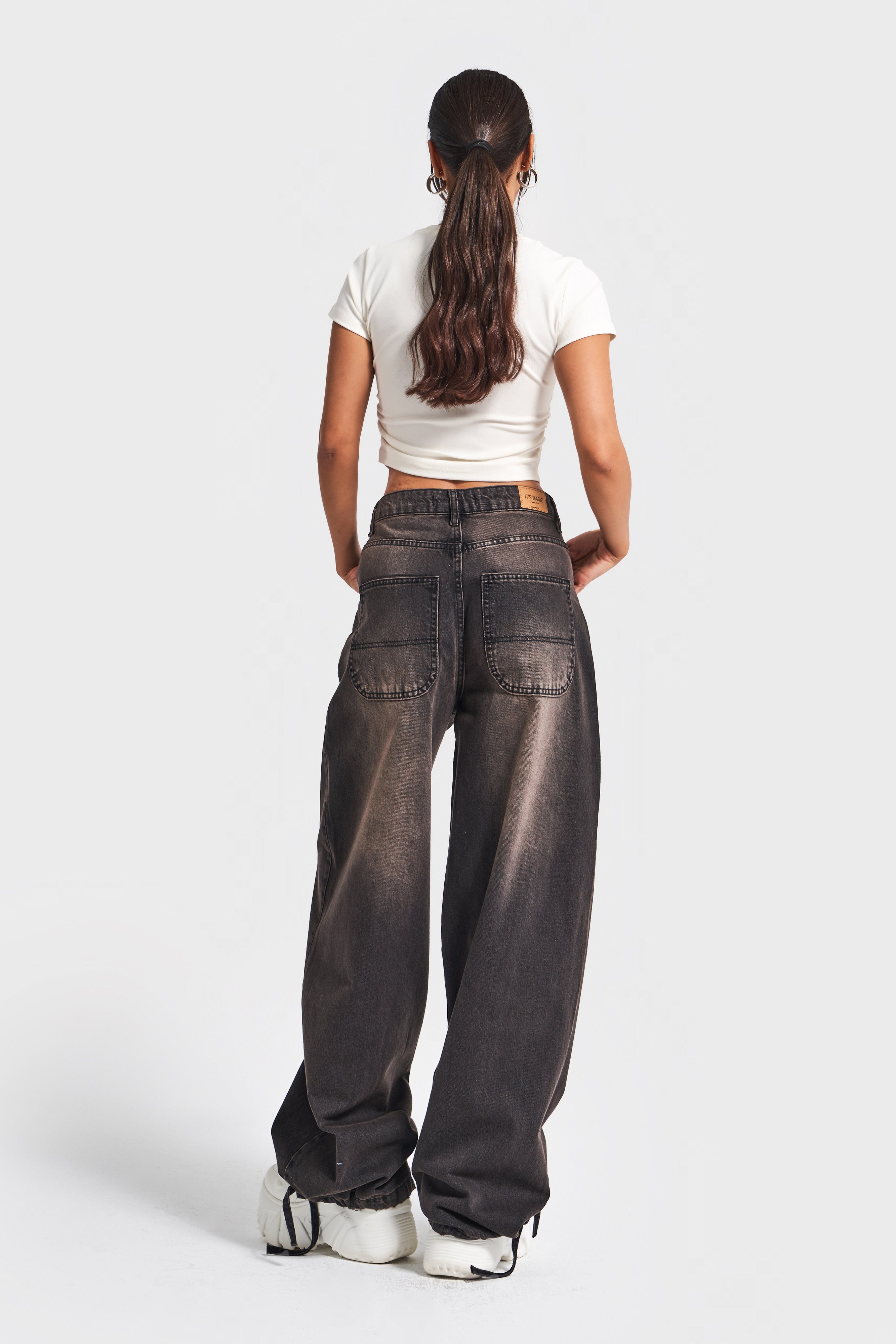 Kadın Taşlanmış Koyu Kahve Renk 2w5-62 Straight Baggy Fit Bağcıklı Denim Jean