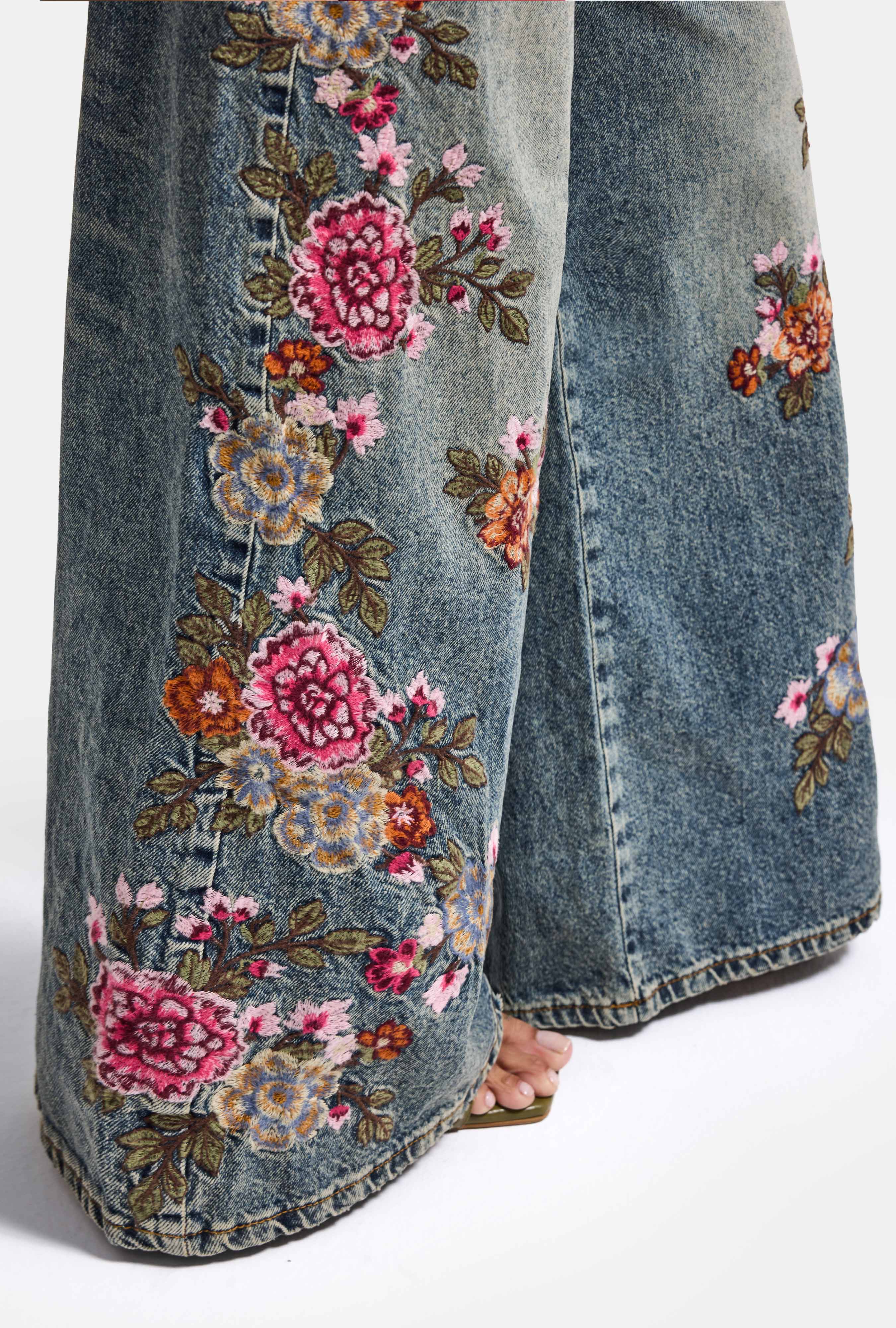 Kadın Tint 4w6-8 Palazzo Fit Özel Çiçek Nakış Tasarım Denim Jean