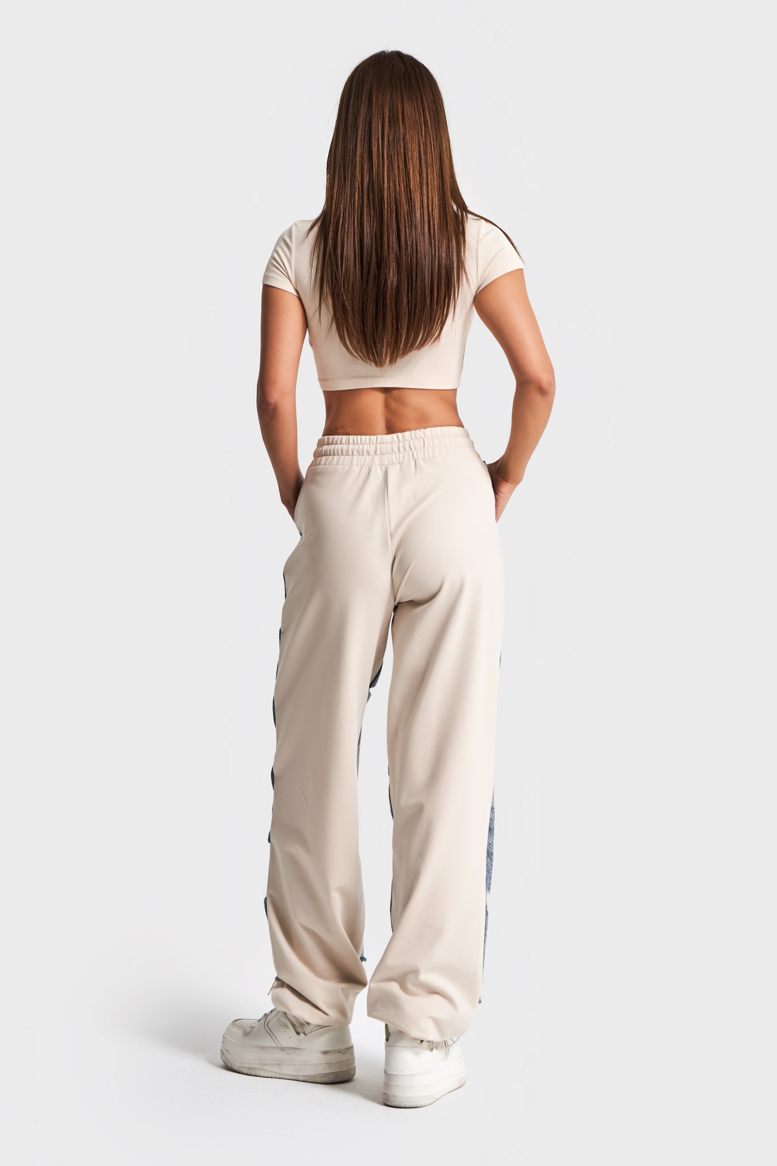 Kadın Tint Kot Rengi Lazer Detaylı Skater Jogger Fit Denim