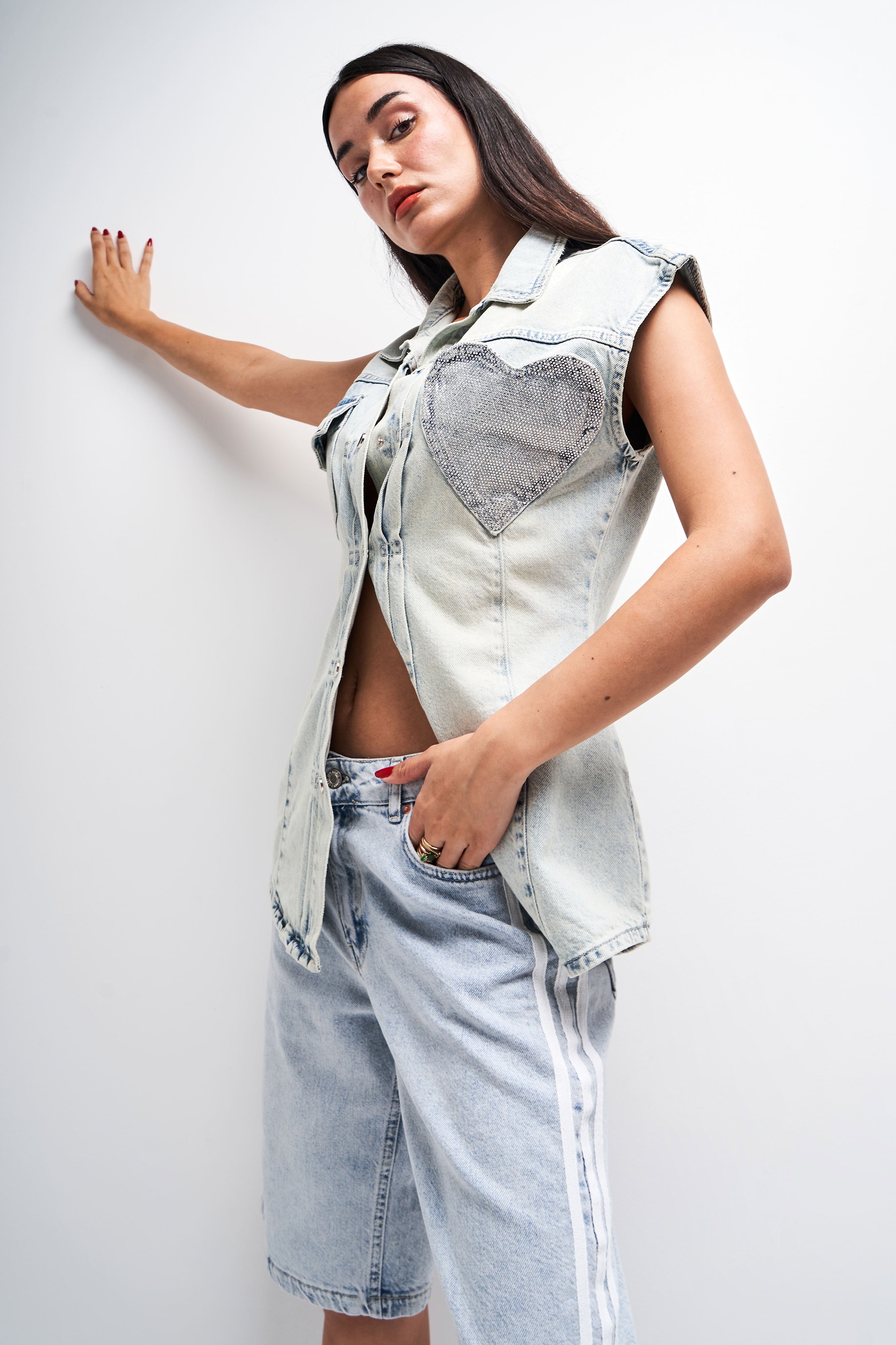 Women's Tint Denim Color Shiny Stone Pocket Detailed Long Denim Vest