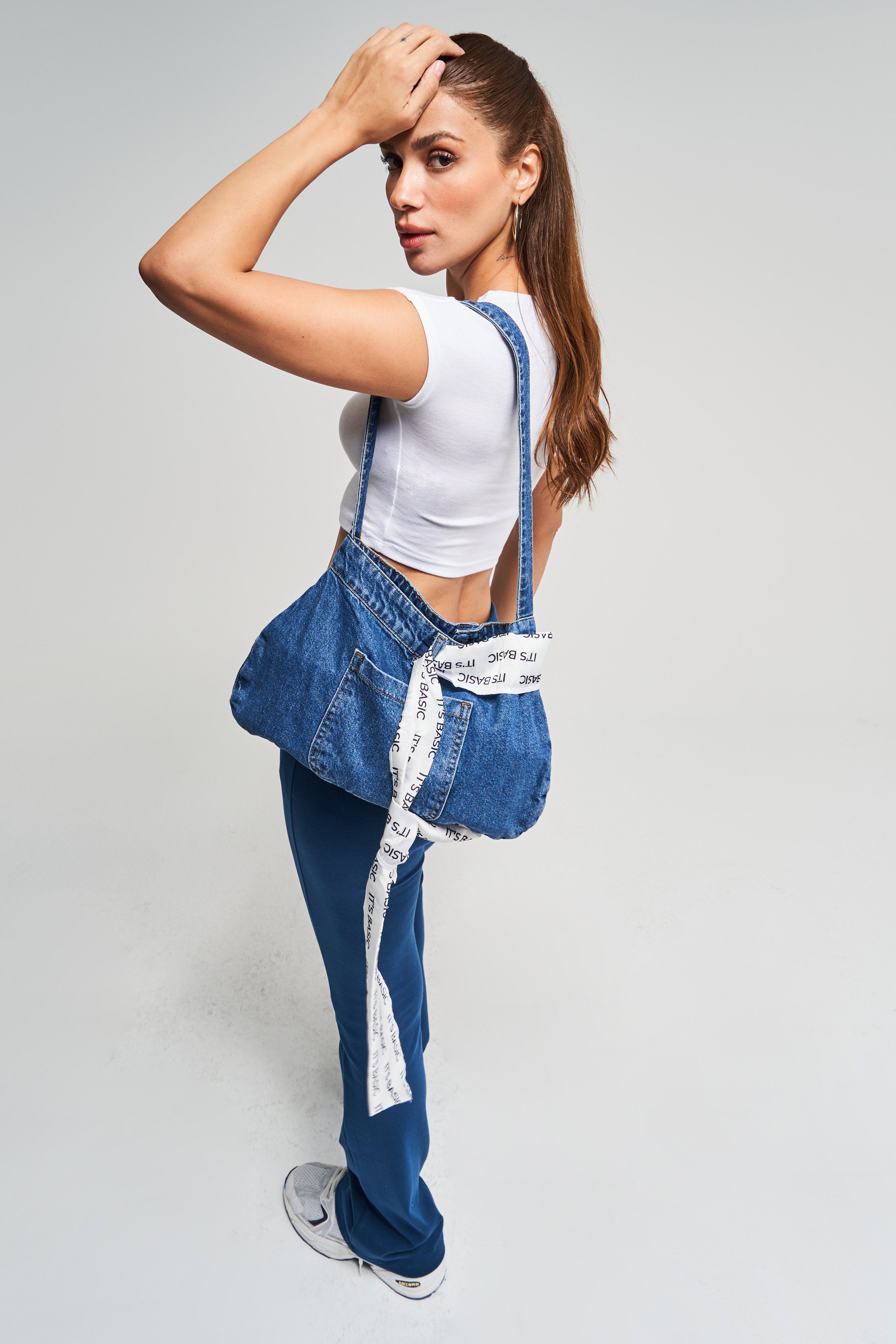 Mavi Renk 1w4-7 Cep Detaylı Fularlı Askılı Denim Çanta