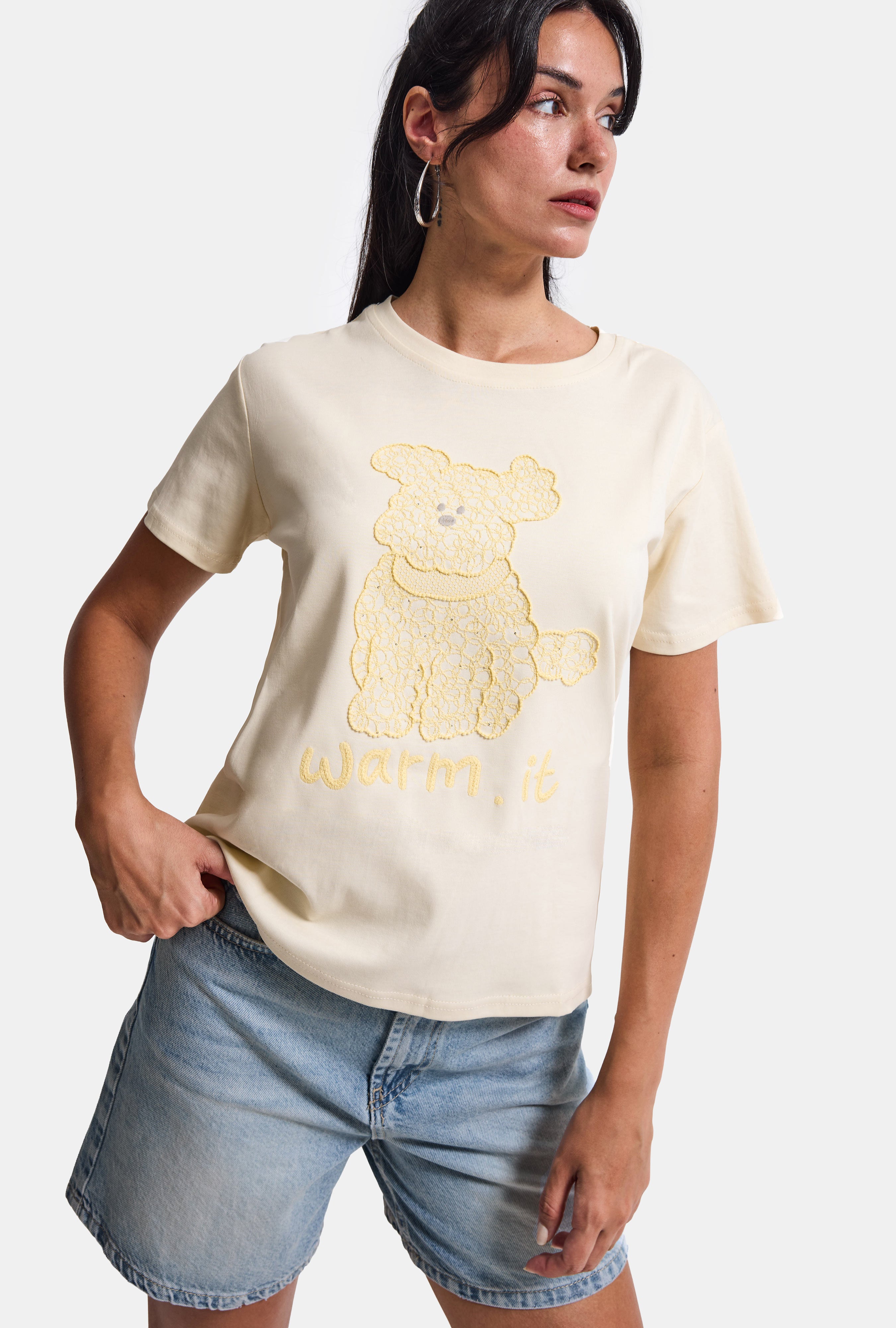 Kadın Bej Bol Kesim Köpüş Nakış Tasarım T-Shirt