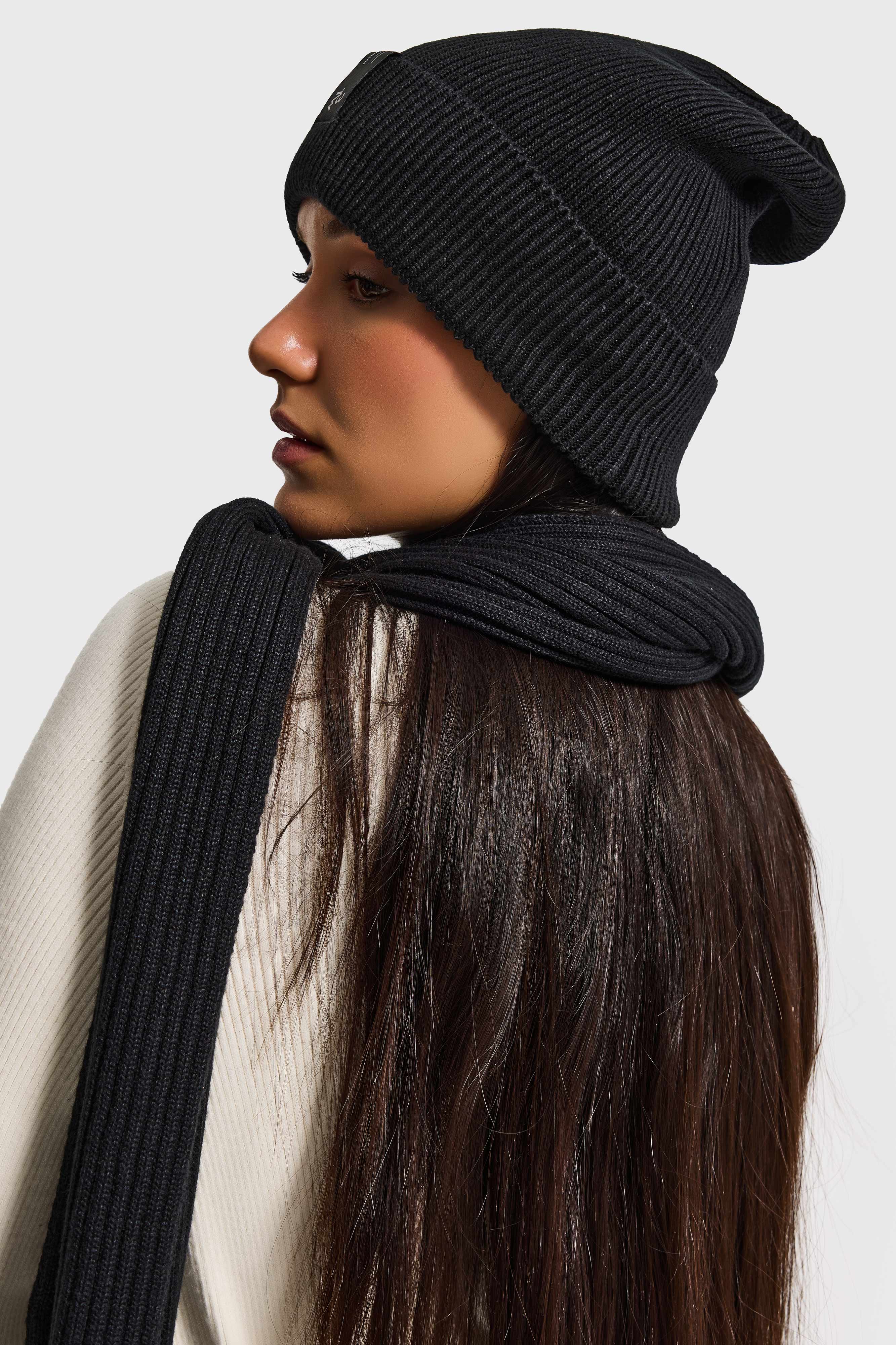 Siyah Fitilli Kumaş Bere Atkı 2'li Takım