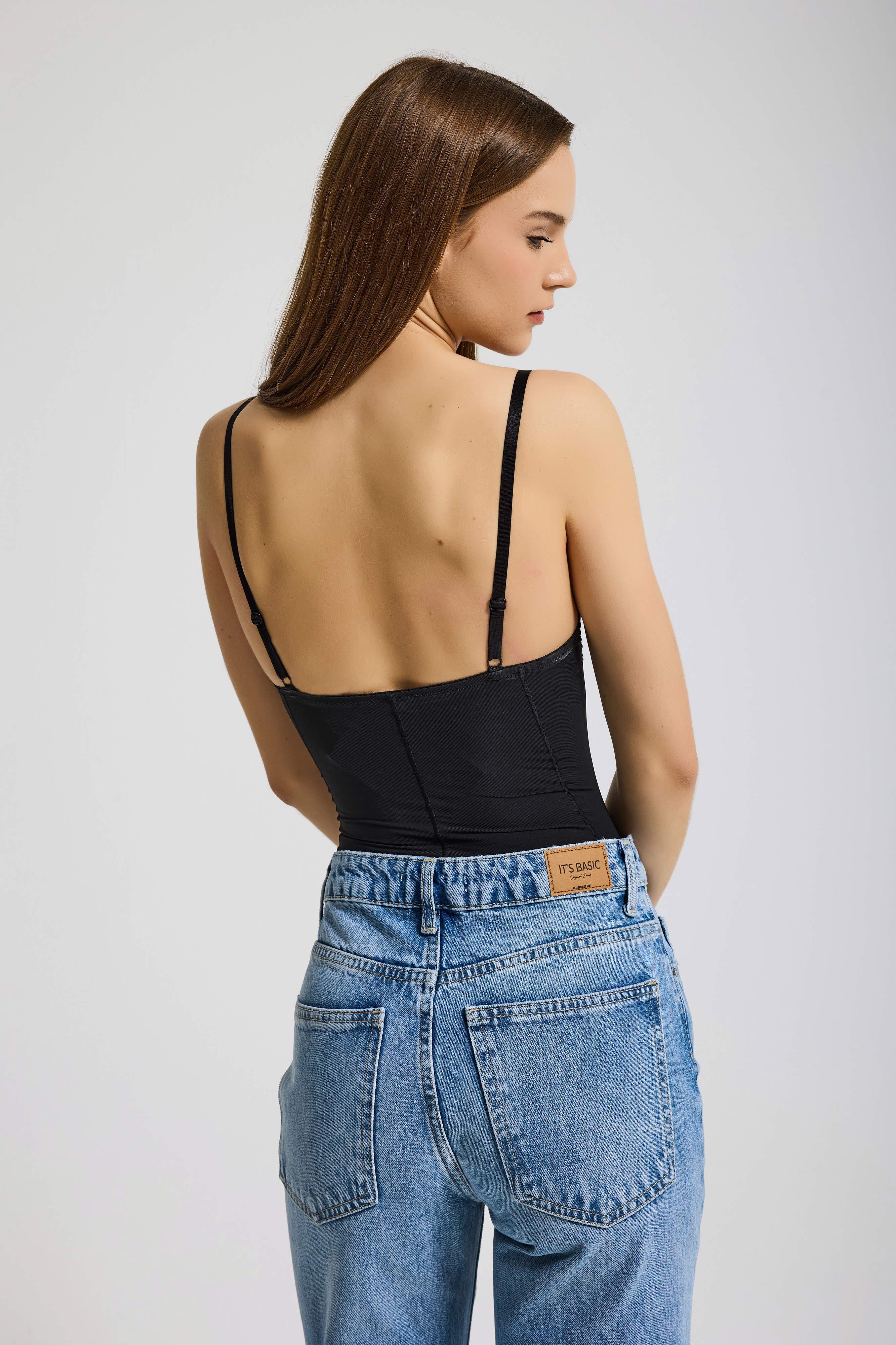 Kadın Siyah w5 Çıtçıtlı Toparlayıcı Dantel Detaylı Destekli Cup Tasarım Askılı Body