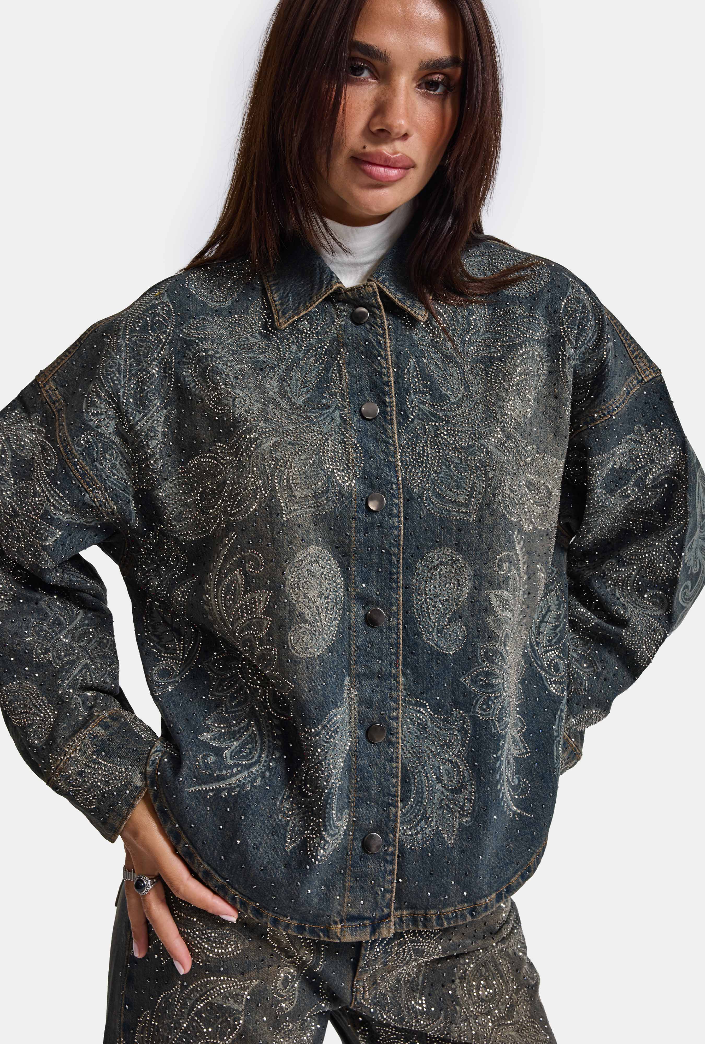 Kadın Kot Rengi T-10w6-8 Oversize Parlak Taş ve Desen Özel Tasarım Denim Ceket