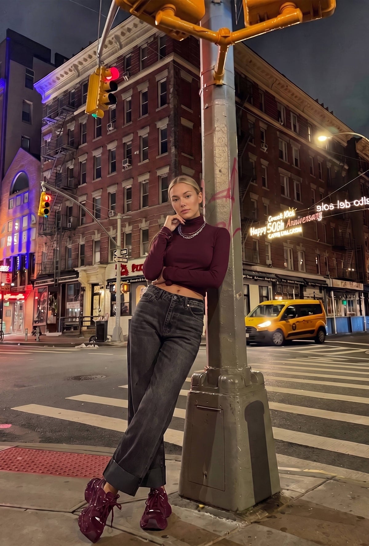 Kadın Koyu Füme 4w6-14 Relaxed Fit Paça Detaylı Denim Jean