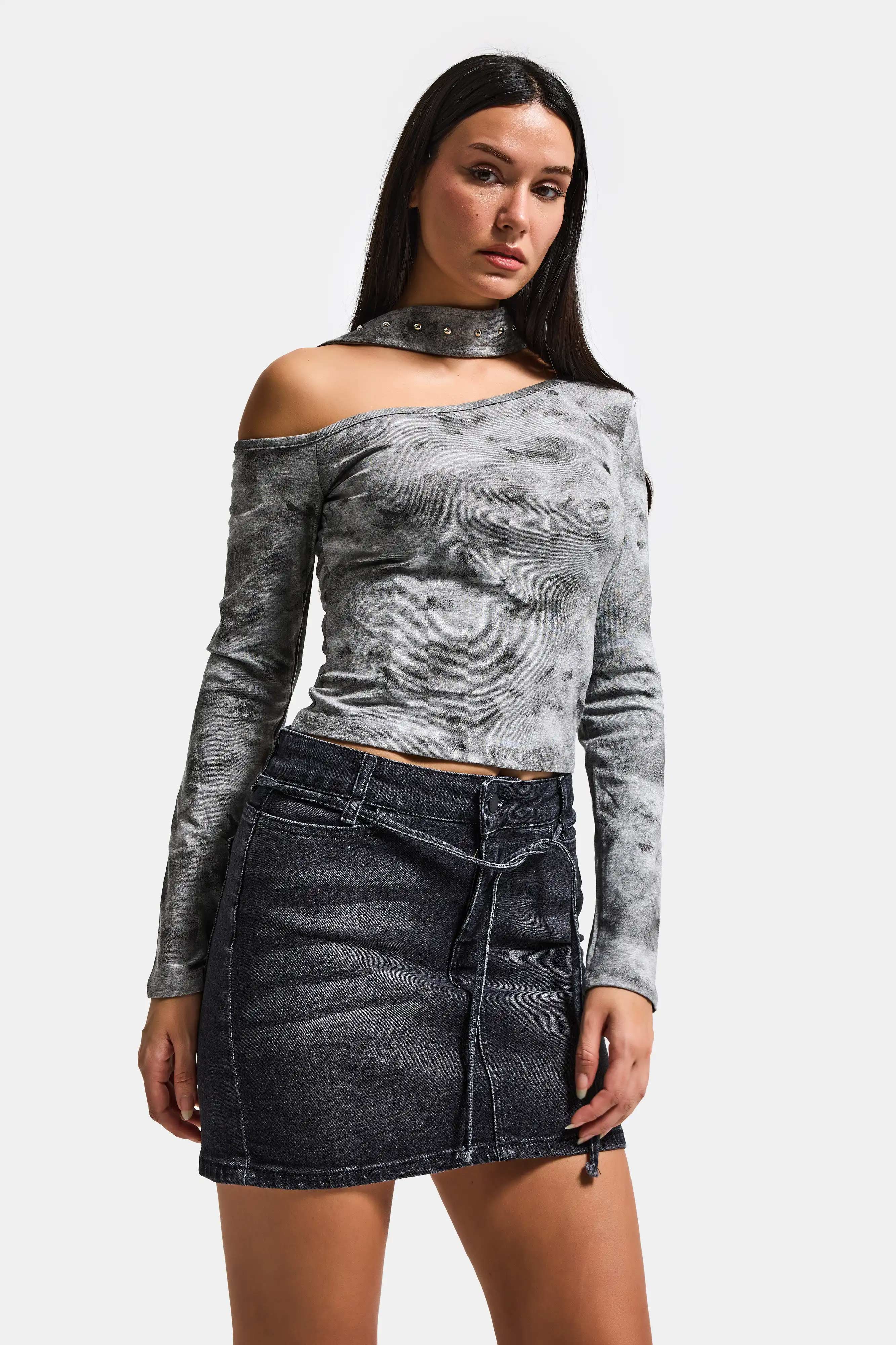 Kadın Gri w5 Asimetrik Kesim Özel Kumaş Tasarım Crop Top