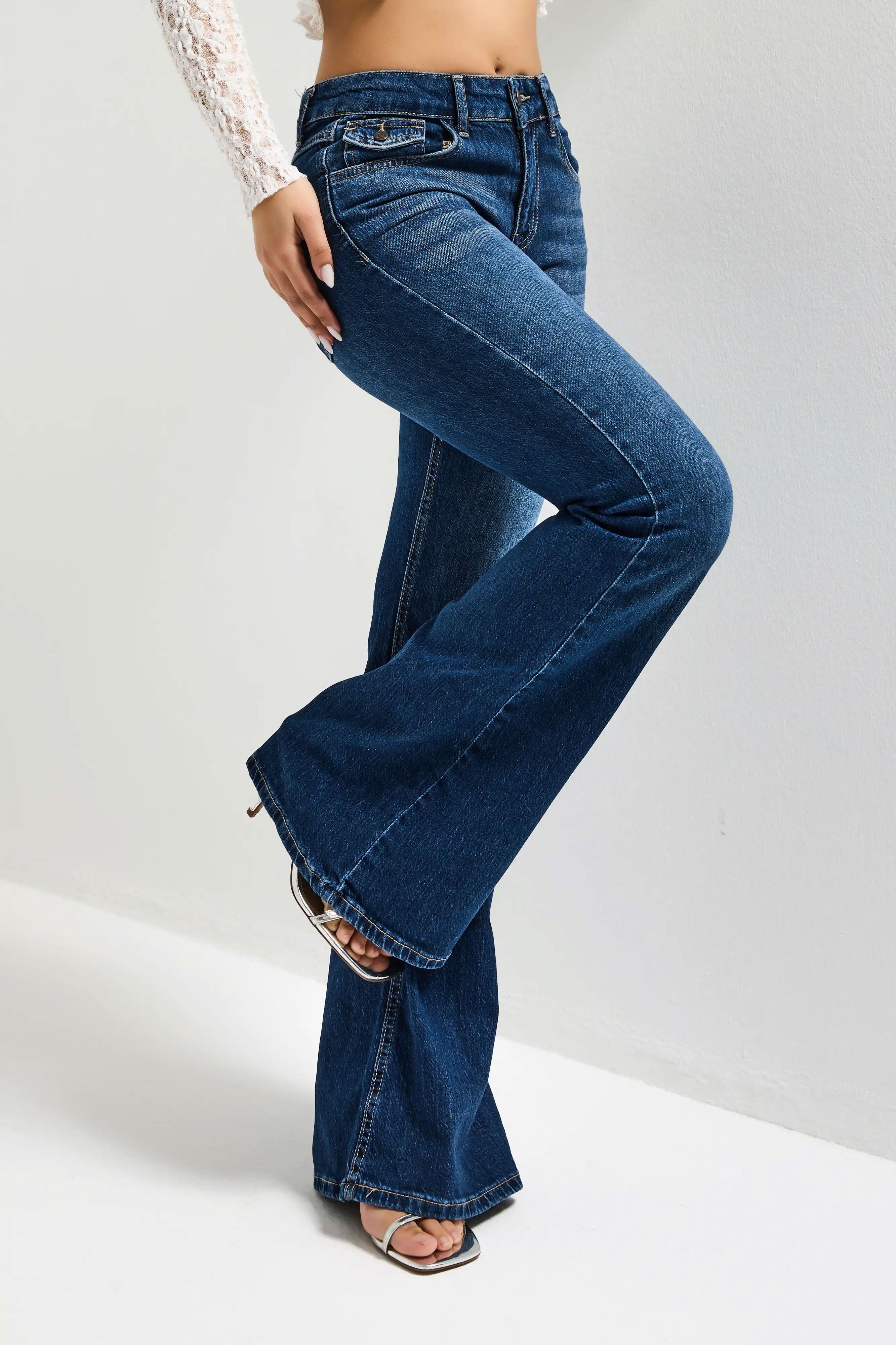 Women's Blue 2w5-5 SLN05 Midrise Flare Fit Stretch Fabric Inseam 83cm Denim Jeans