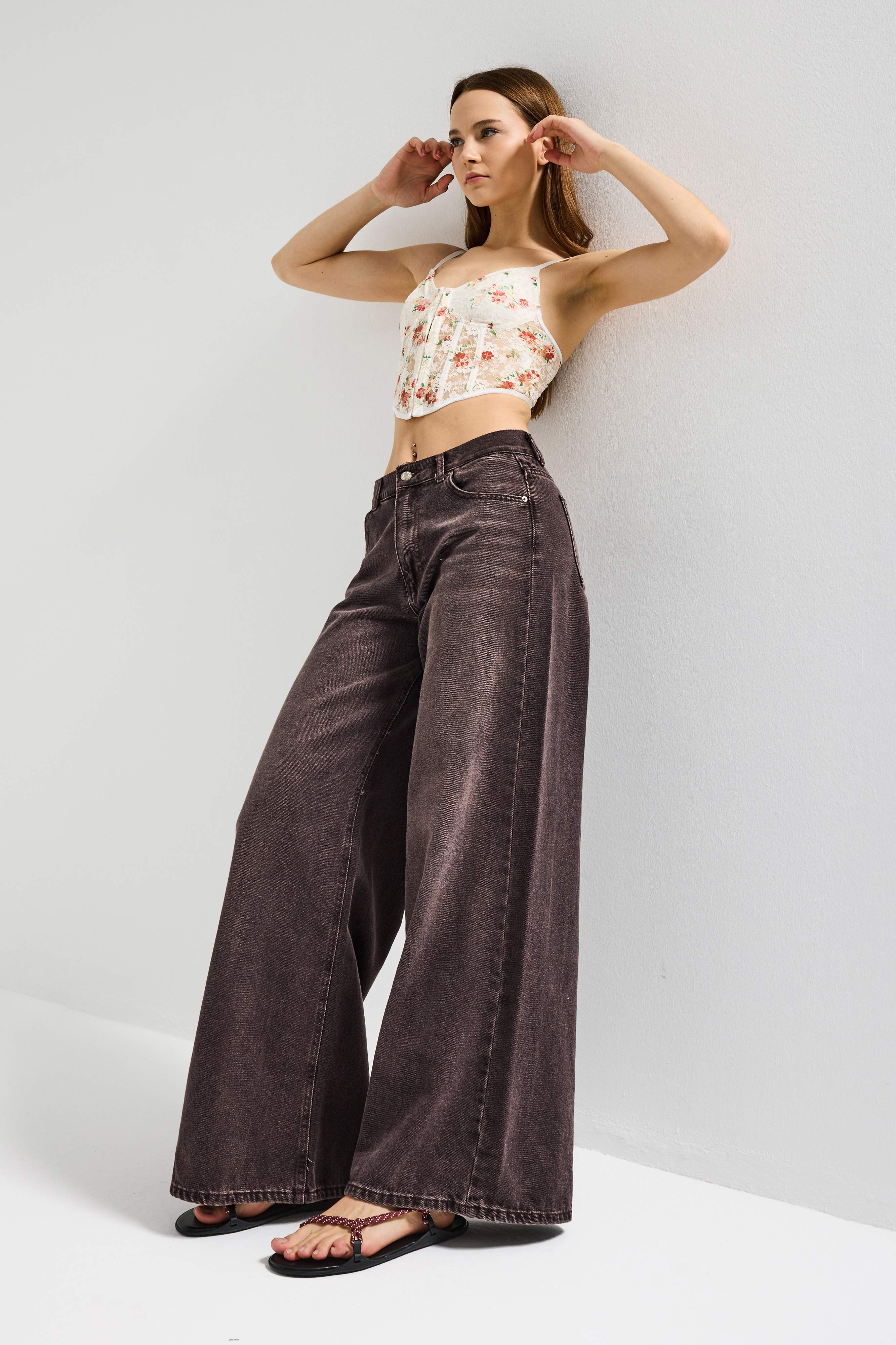 Kadın Taşlanmış Kahve Renk 4w5-16 Palazzo Fit %100 Koton İç Boy 80cm Denim Jean