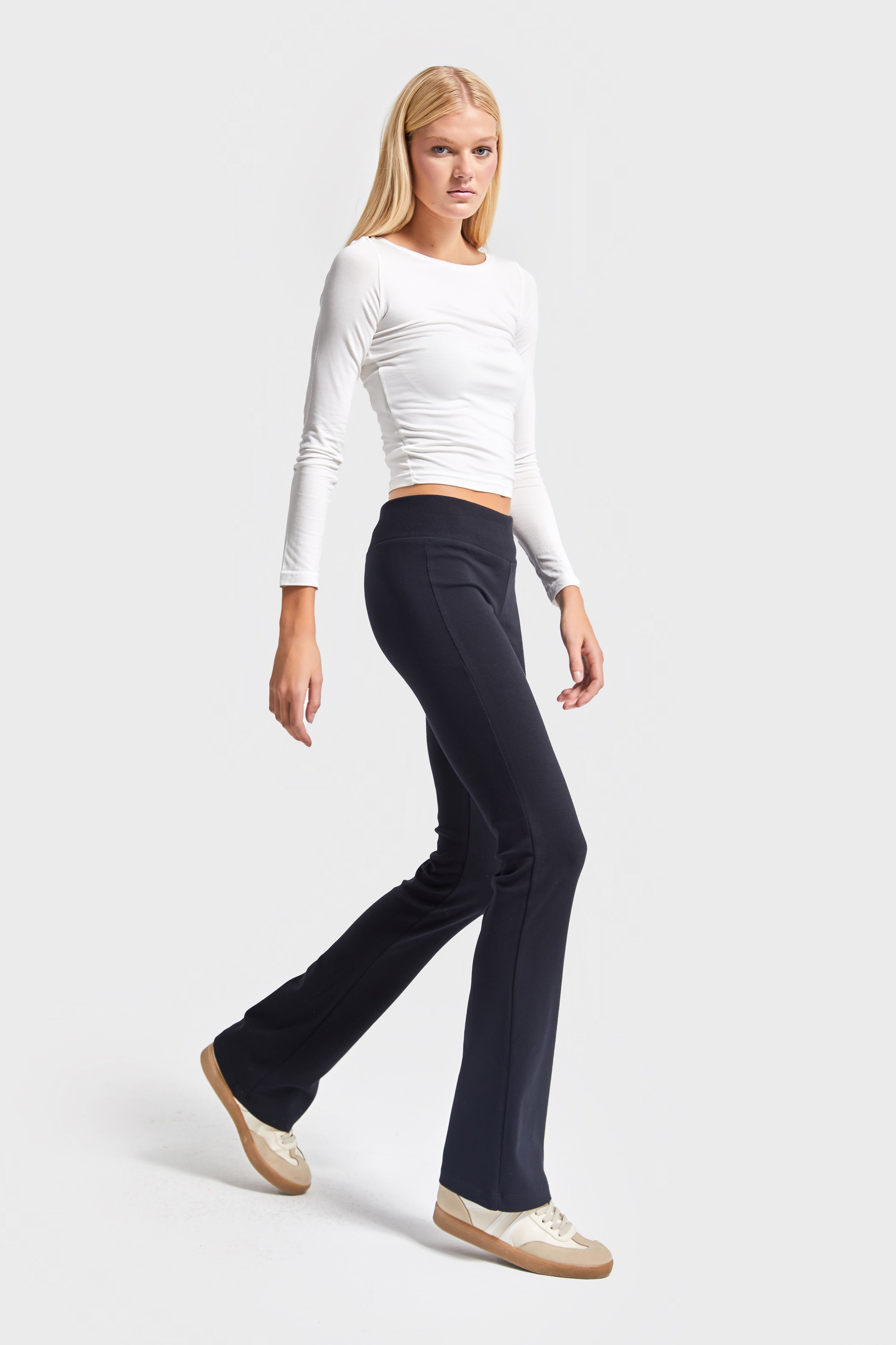 Kadın Siyah s5-1 Slim Fit Süper Esnek Kumaş Flare Fit Pantolon