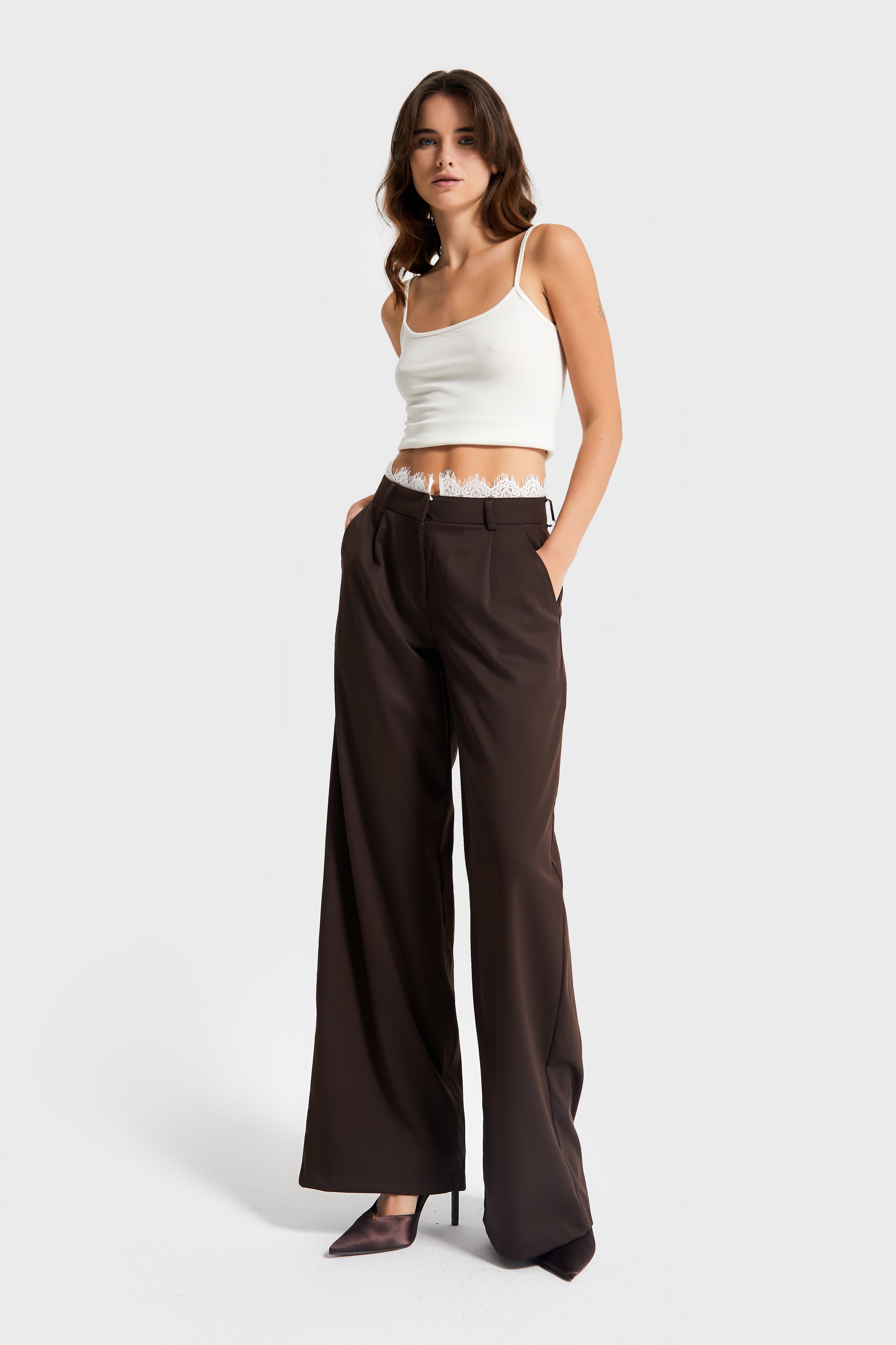 Kadın Kahverengi w5-16 Palazzo Fit Kemeri Dantel Detaylı Tasarım Pantolon