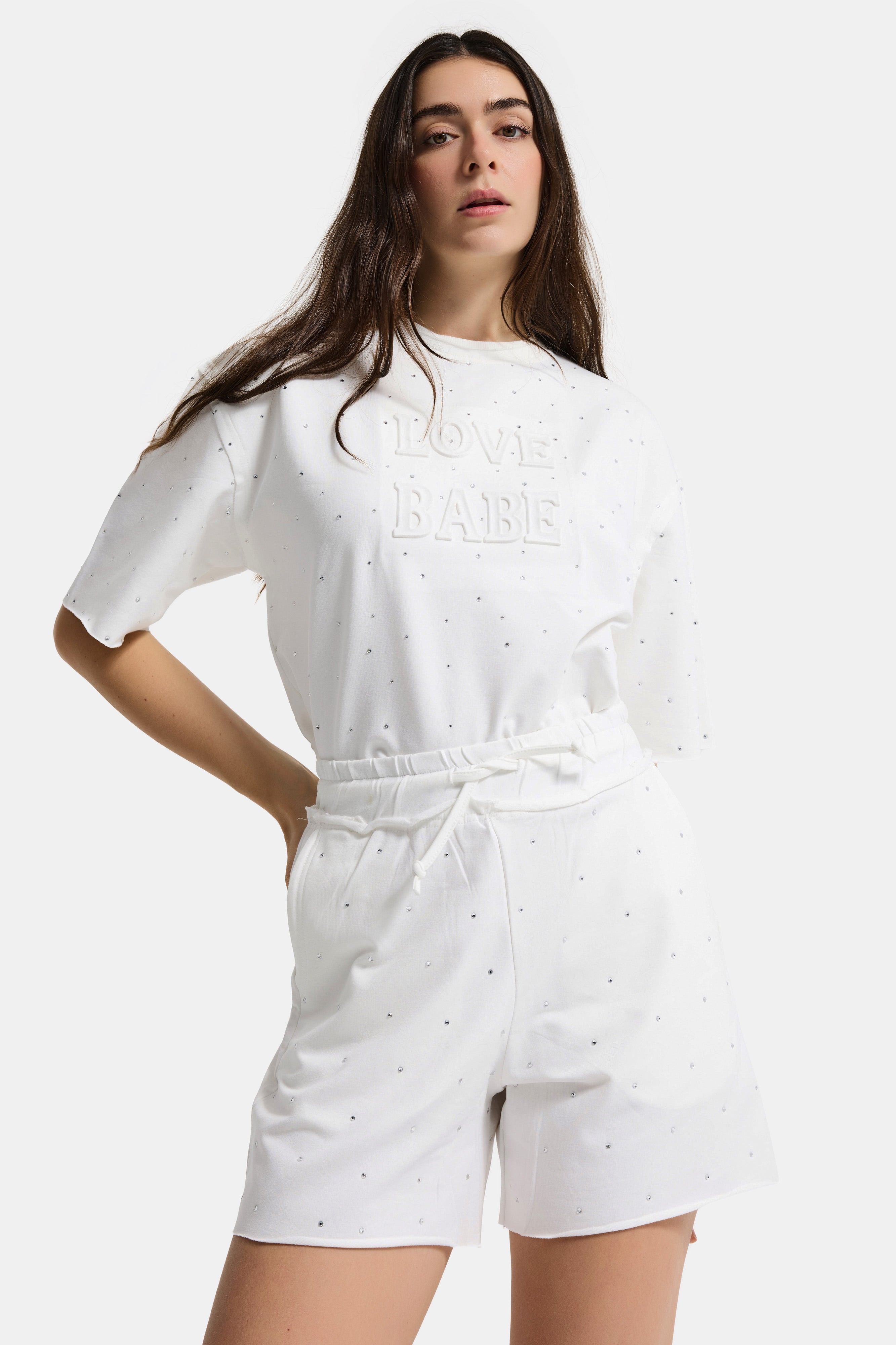 Kadın Beyaz T-s6-101 Relax Fit Parlak Taşlı Özel Tasarım Örme Şort