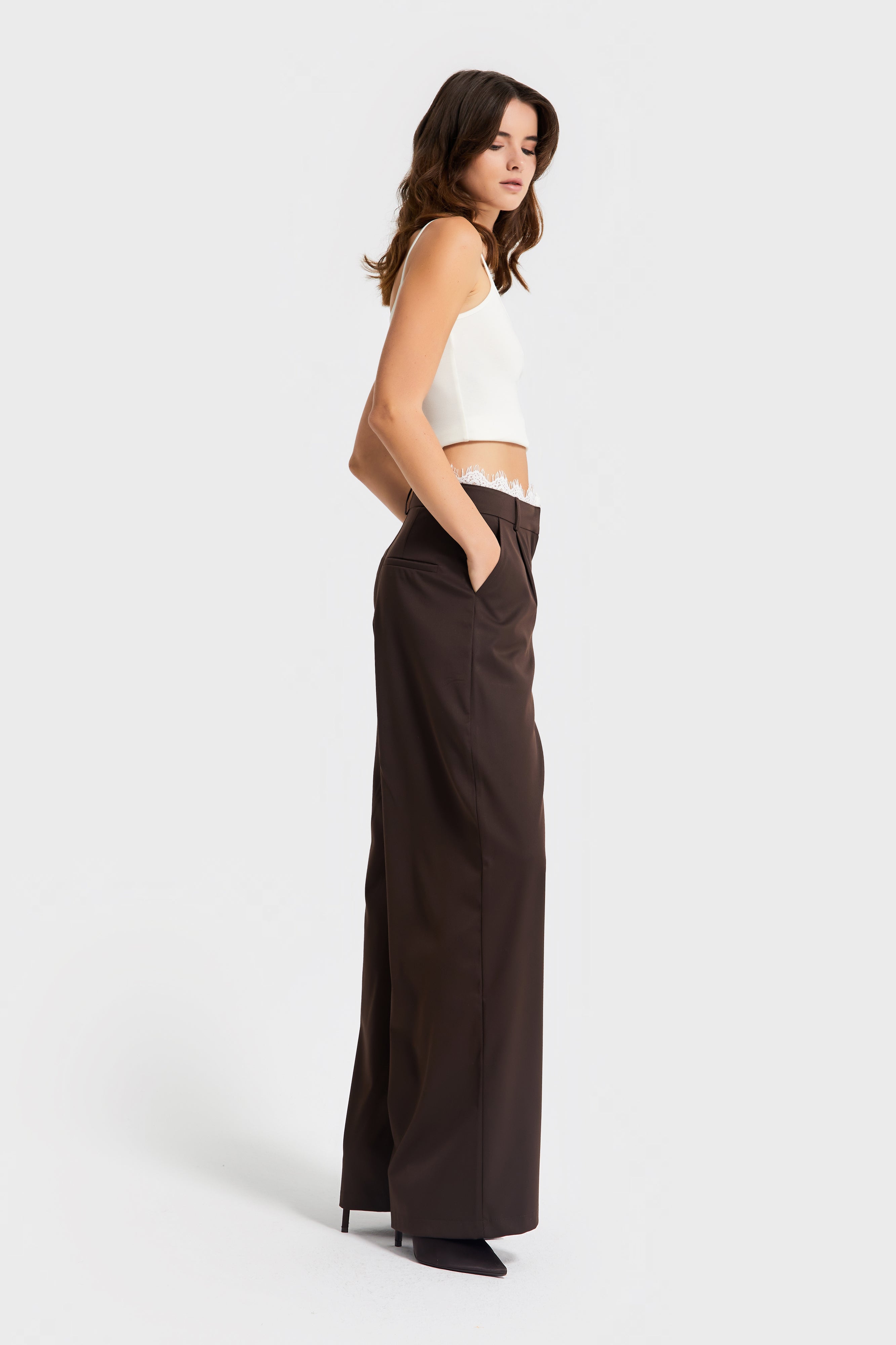 Kadın Kahverengi w5-16 Palazzo Fit Kemeri Dantel Detaylı Tasarım Pantolon