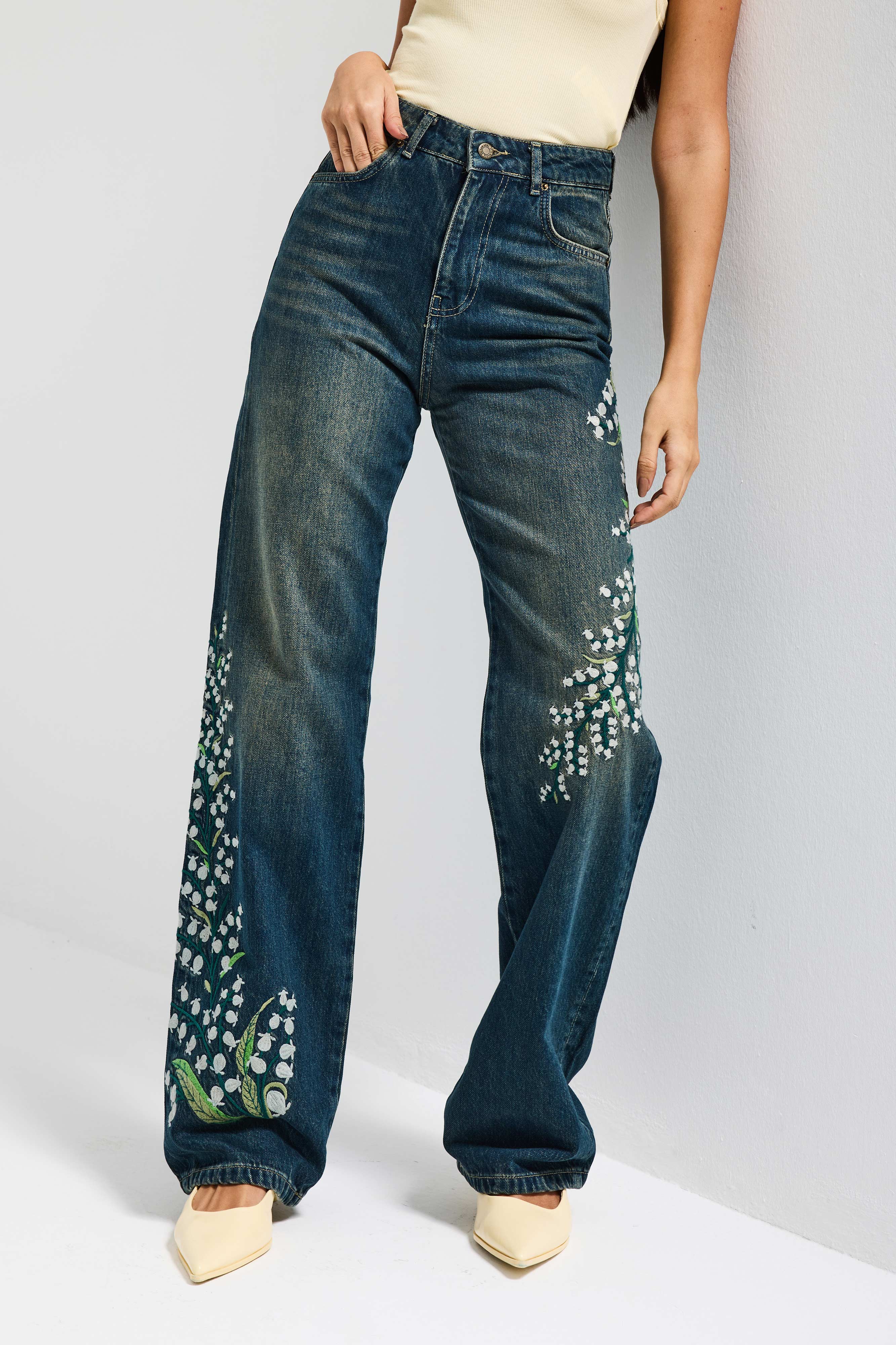 Kadın T.Kot Rengi 2w5-31 Straight Fit Yüksek Bel Özel Çiçek Kuş Nakışlı Tasarım Denim Jean