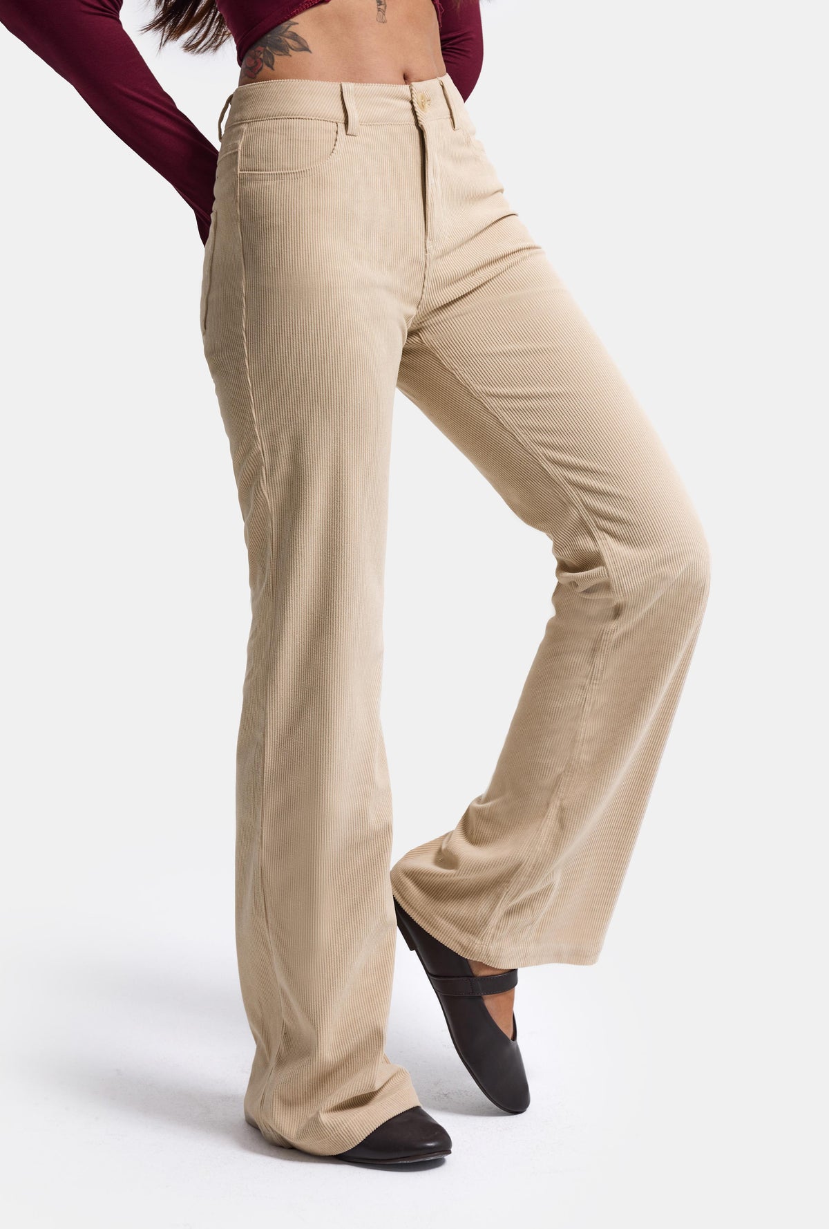 Kadın Bej Flare Fit Velvet Kadife Kumaş Pantolon