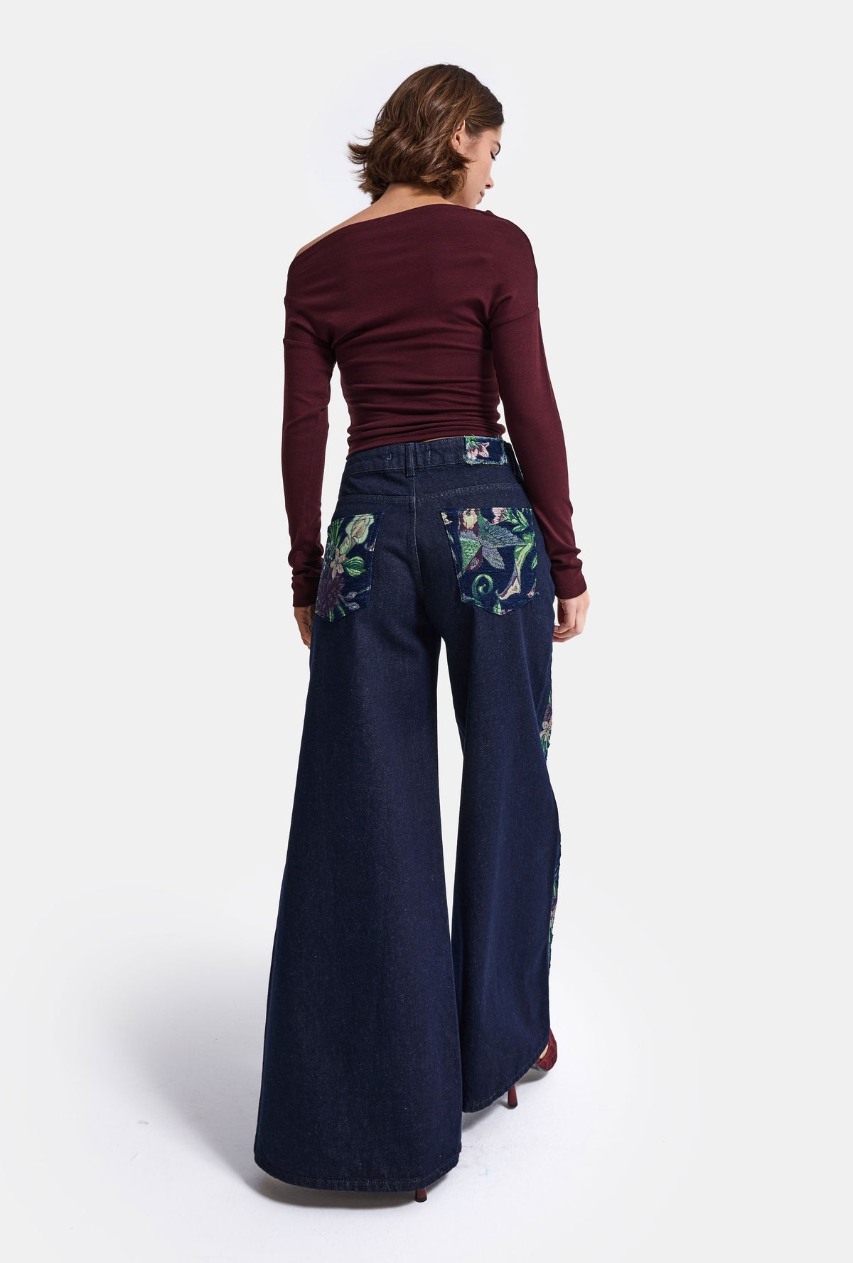 Kadın 19w6-33 Elephant Leg Fit Blossom Nakış Tasarım Denim Jean