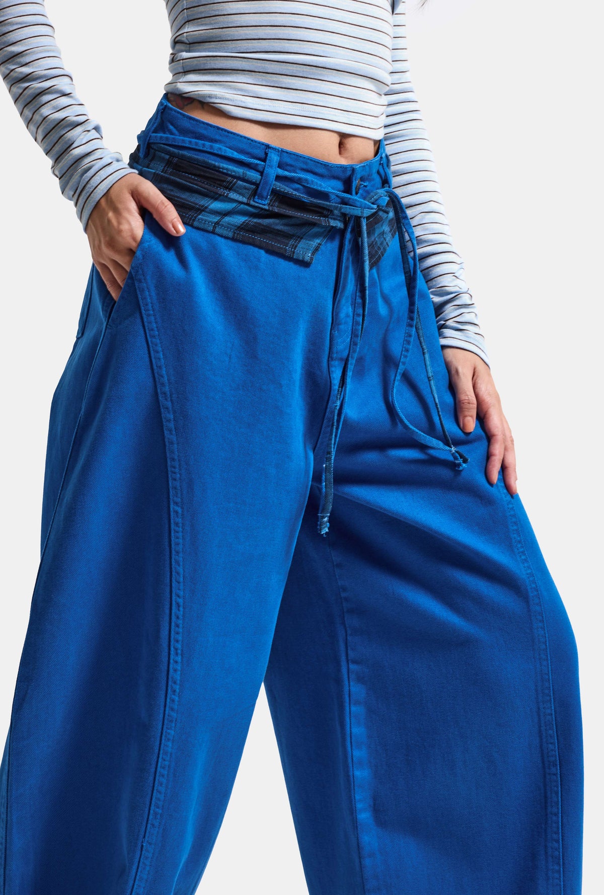 Kadın 6w6-103 Barrel Fit Ekose Kemer Detaylı Tasarım Denim Jean