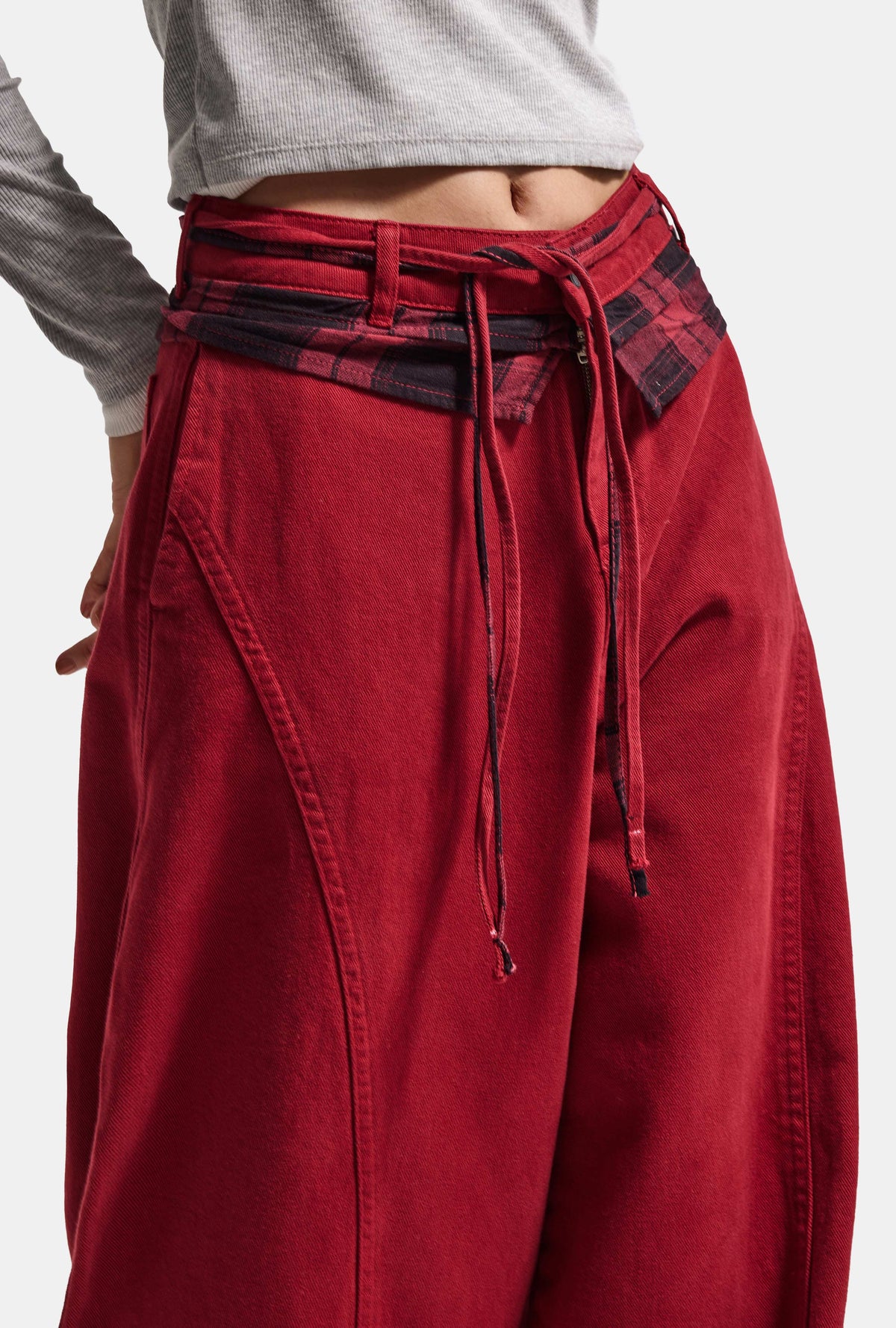 Kadın 6w6-35 Barrel Fit Ekose Kemer Detaylı Tasarım Denim Jean