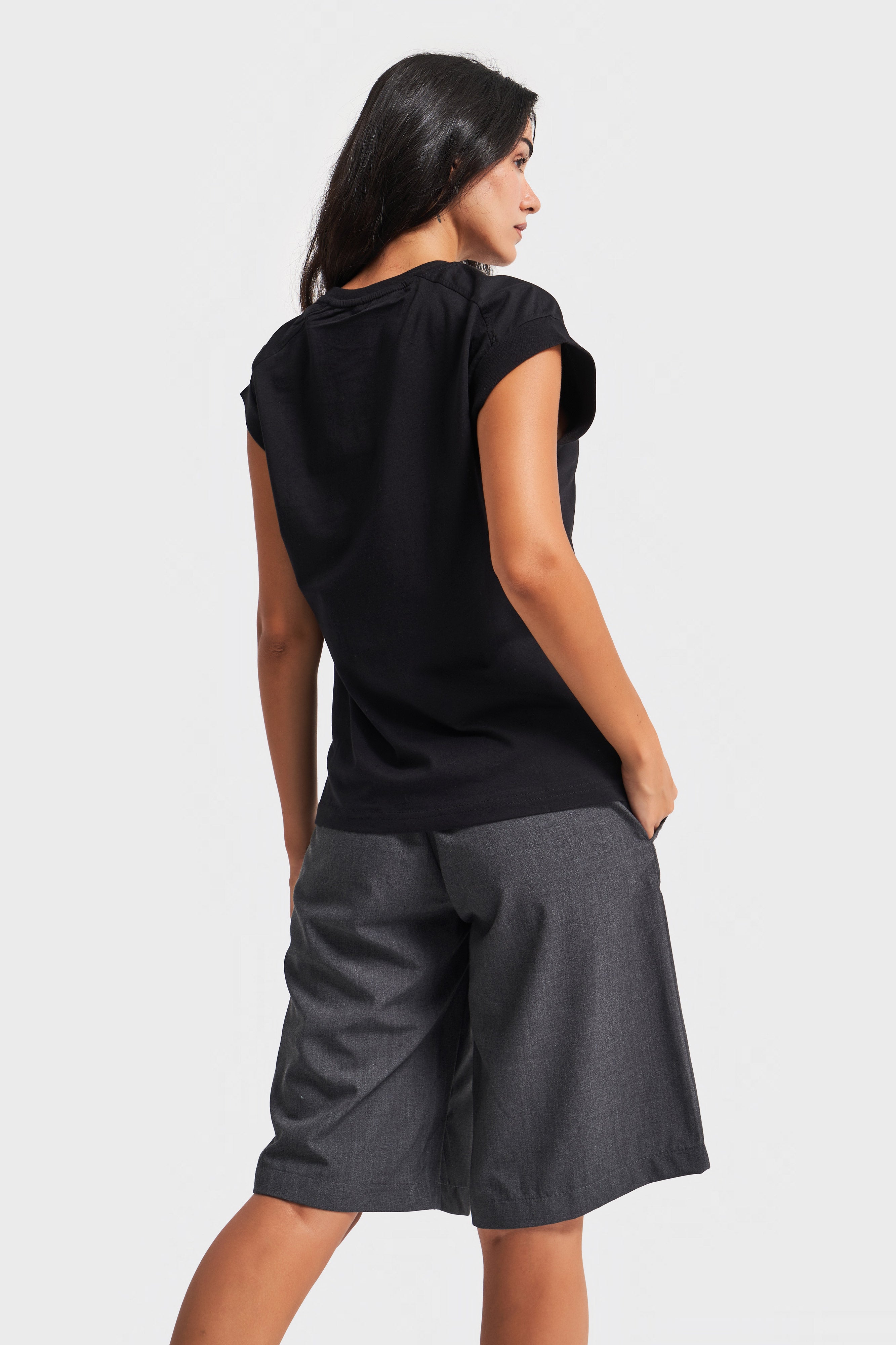 Women's Anthracite Color Belt Detailed Midi Length Palazzo Shorts