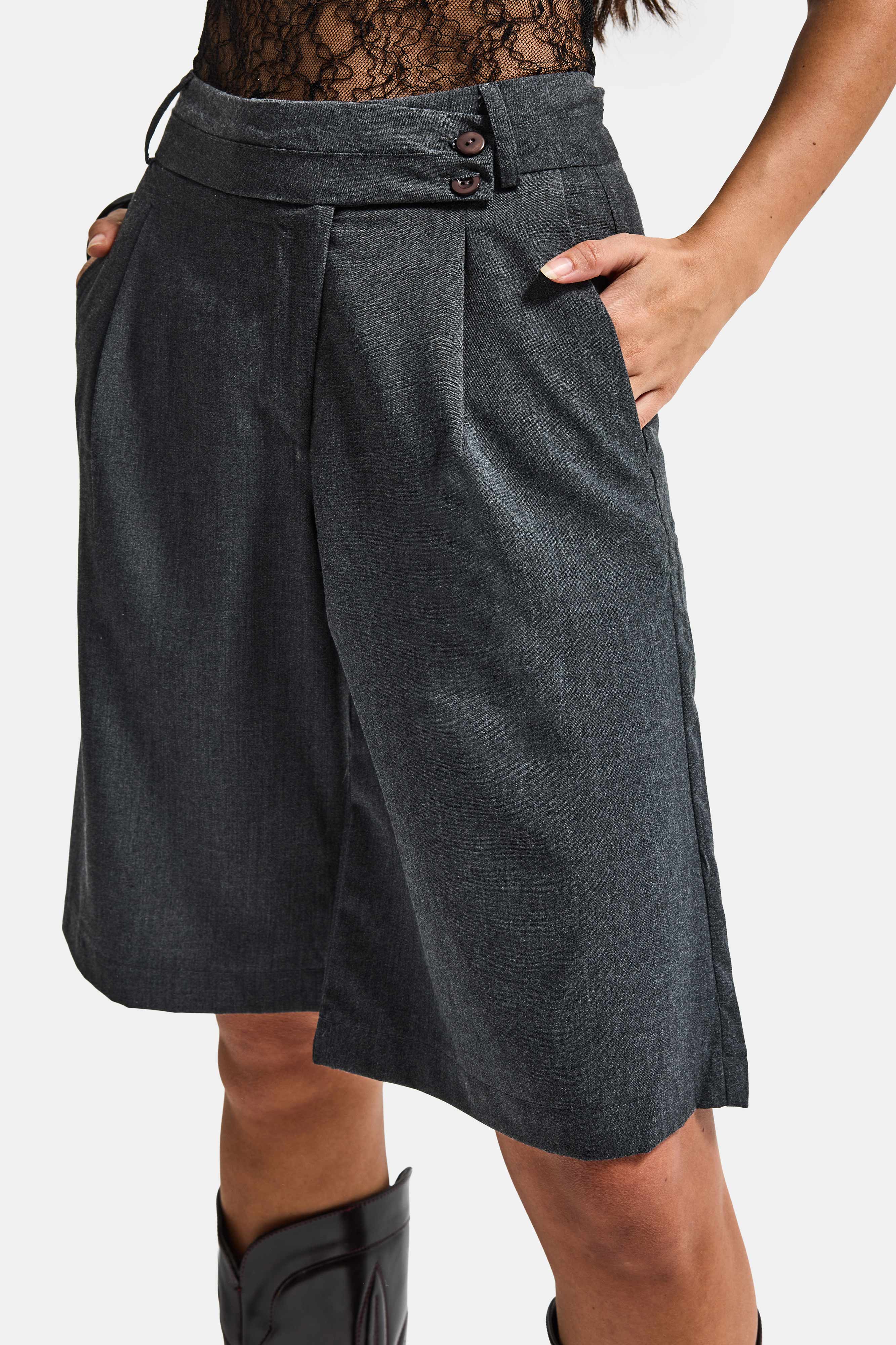 Kadın Antrasit s6 Baggy Fit Maxi Boy Bermuda Şort
