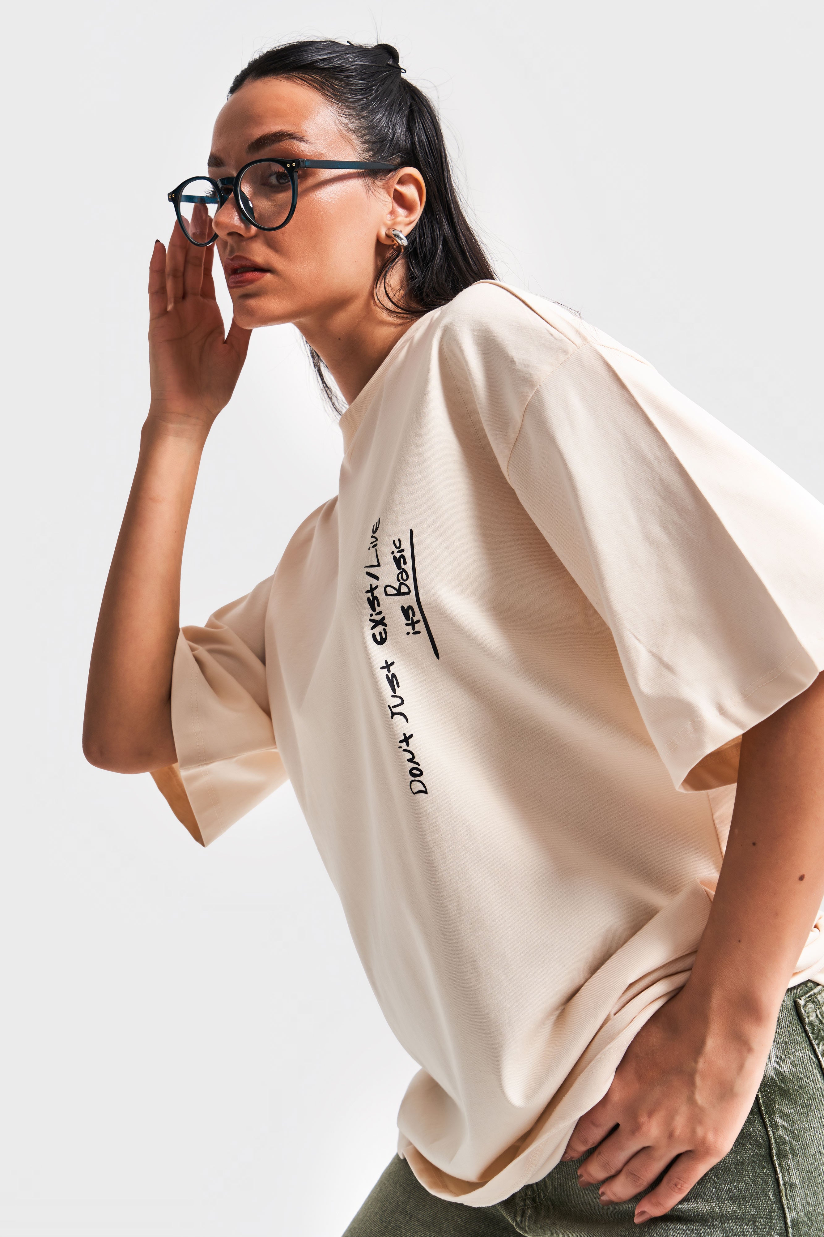 Kadın Bej Renk s5-105 Oversize Baskılı Bol Kesim %100 Pamuklu T-Shirt