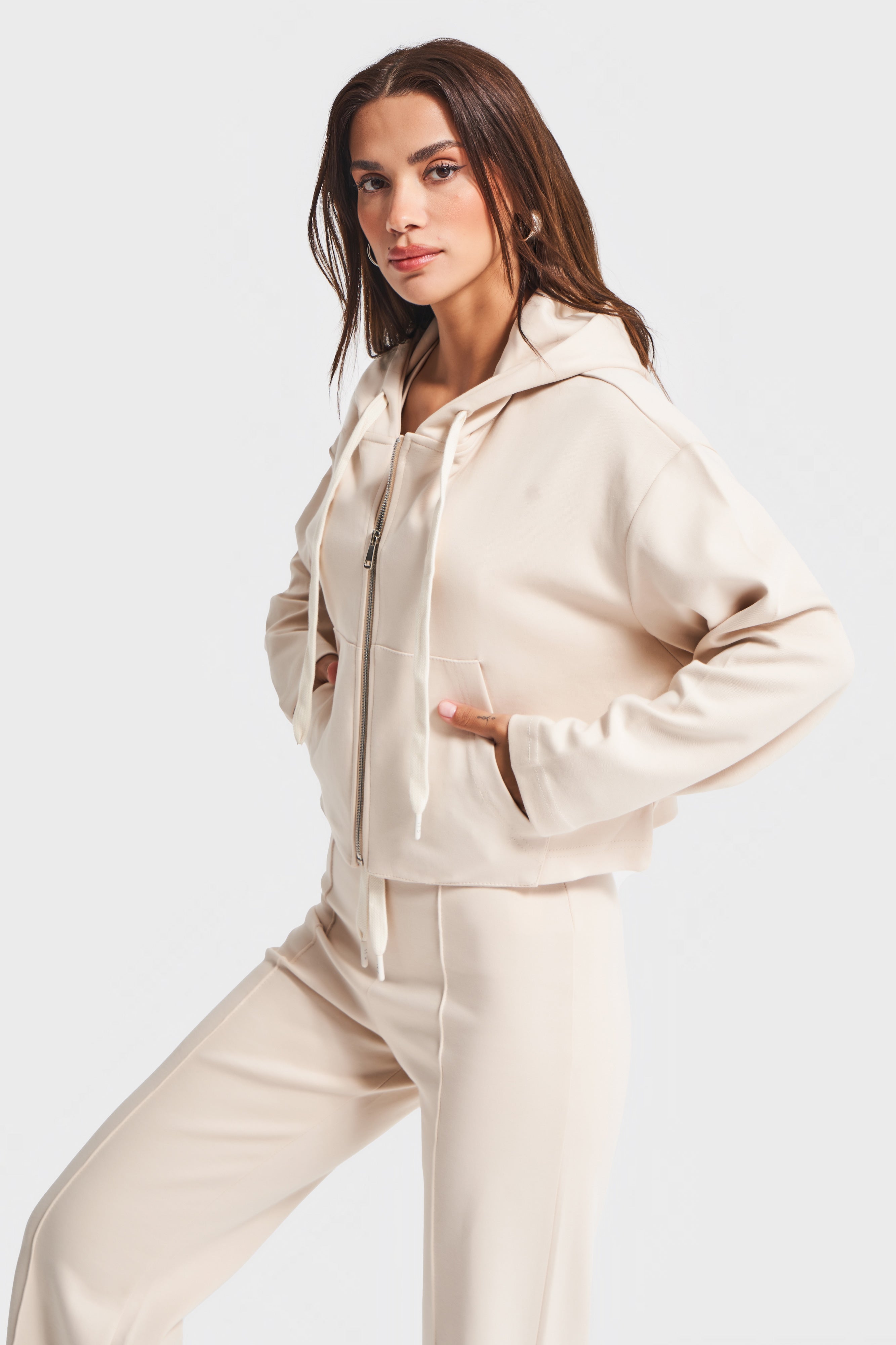 Kadın Bej Renk w5-57 Örme Kumaş Flare Eşofman Büstiyer ve Fermuarlı Sweatshirt 3'lü Kombin Takım