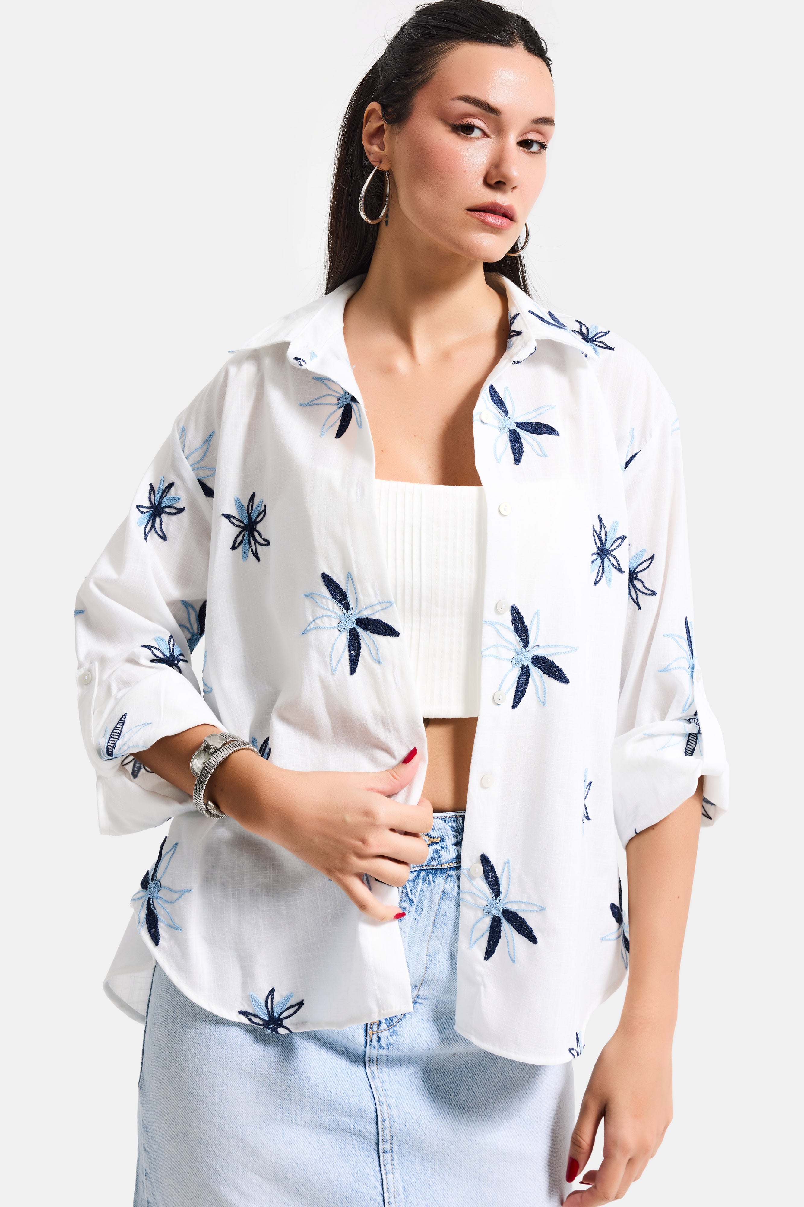 Kadın Beyaz Mavi s6-103 Oversize Nakışlı Gömlek