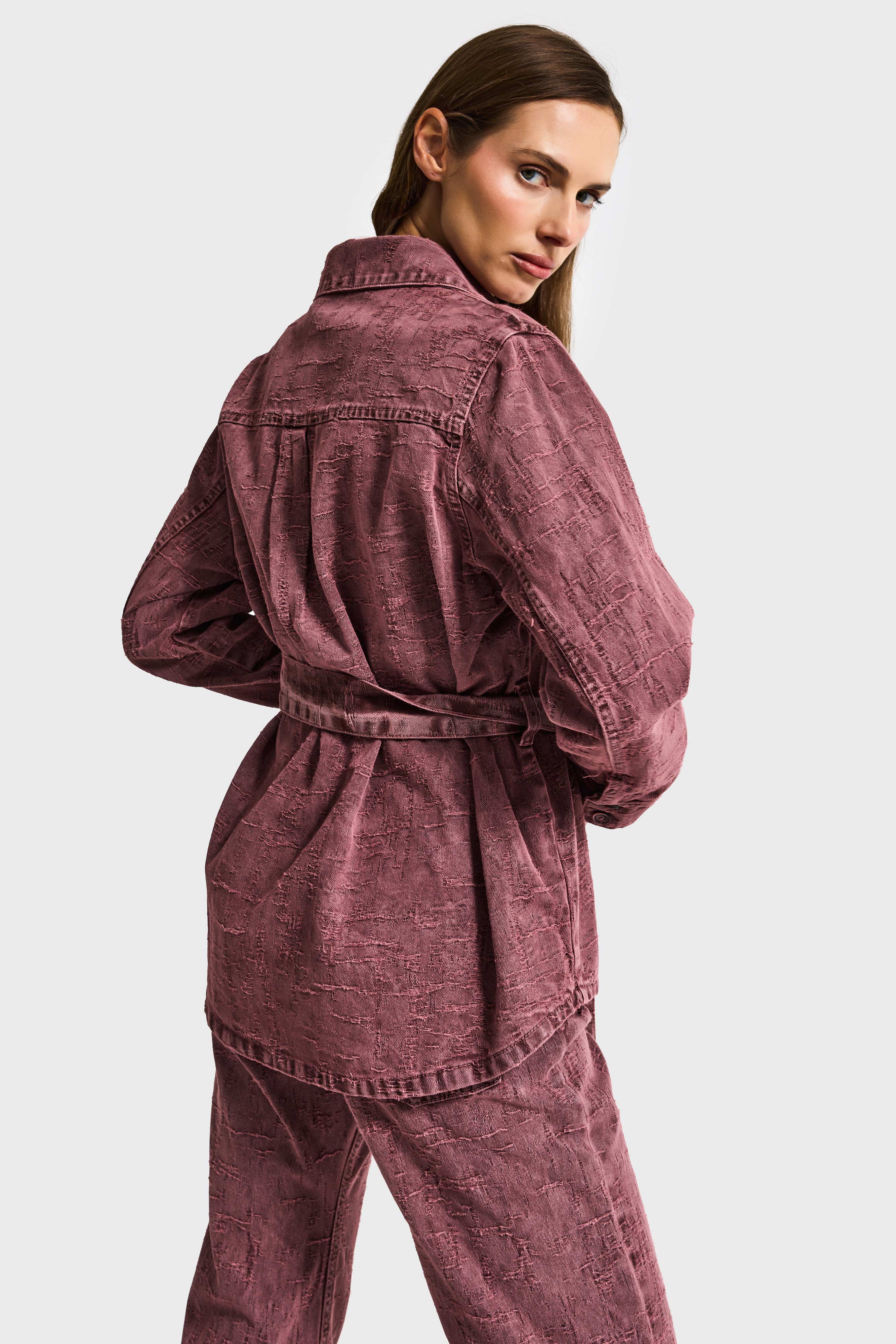 Kadın Gül Kurusu 6s6-98 Oversize Kemer Detaylı Kumaş Özellikli Tasarım Denim Ceket