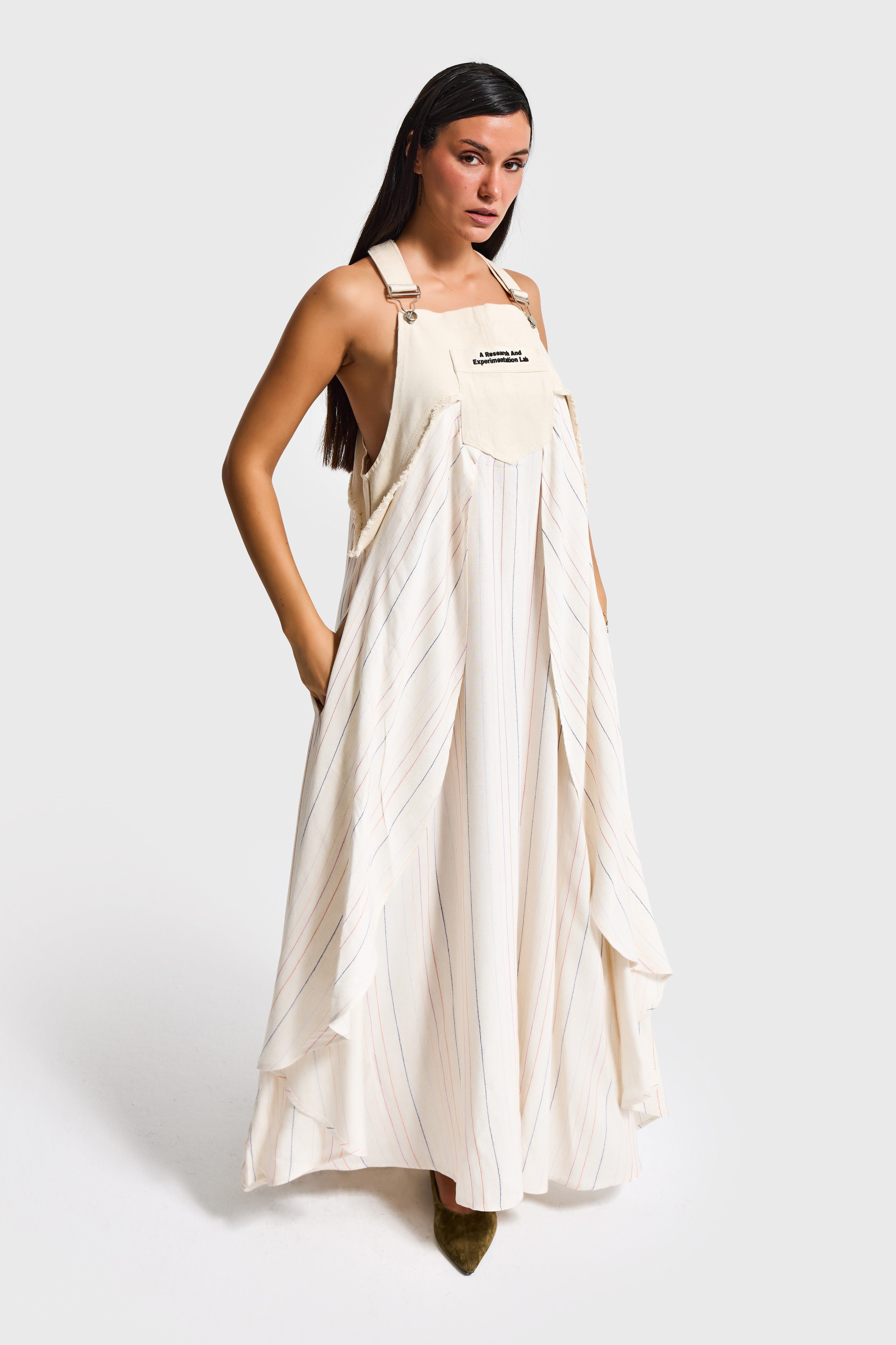 Kadın Çizgili Ekru Bol Kesim Askılı Özel Tasarım Elbise Tulum