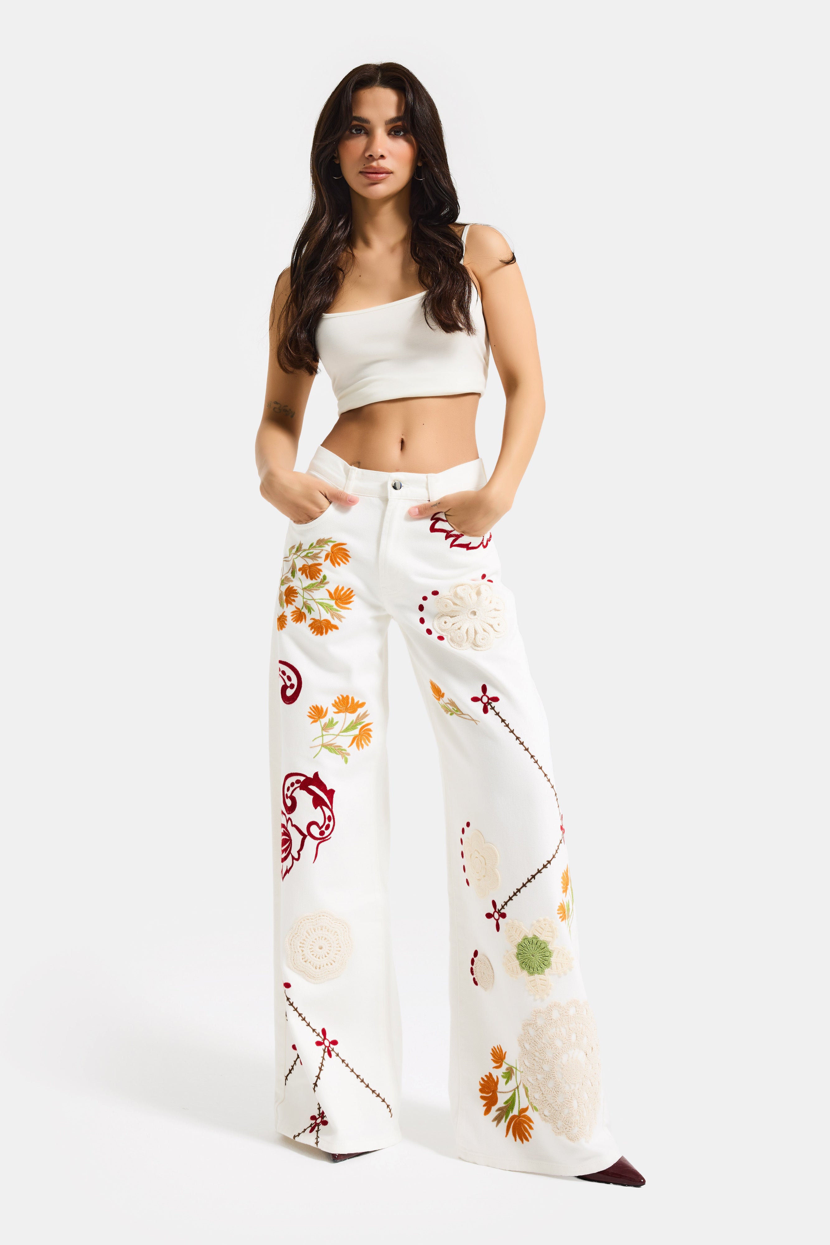 Kadın Ekru 7s6-101 Palazzo Fit Özel Desen Çiçek Nakışlı Tasarım Denim Jean