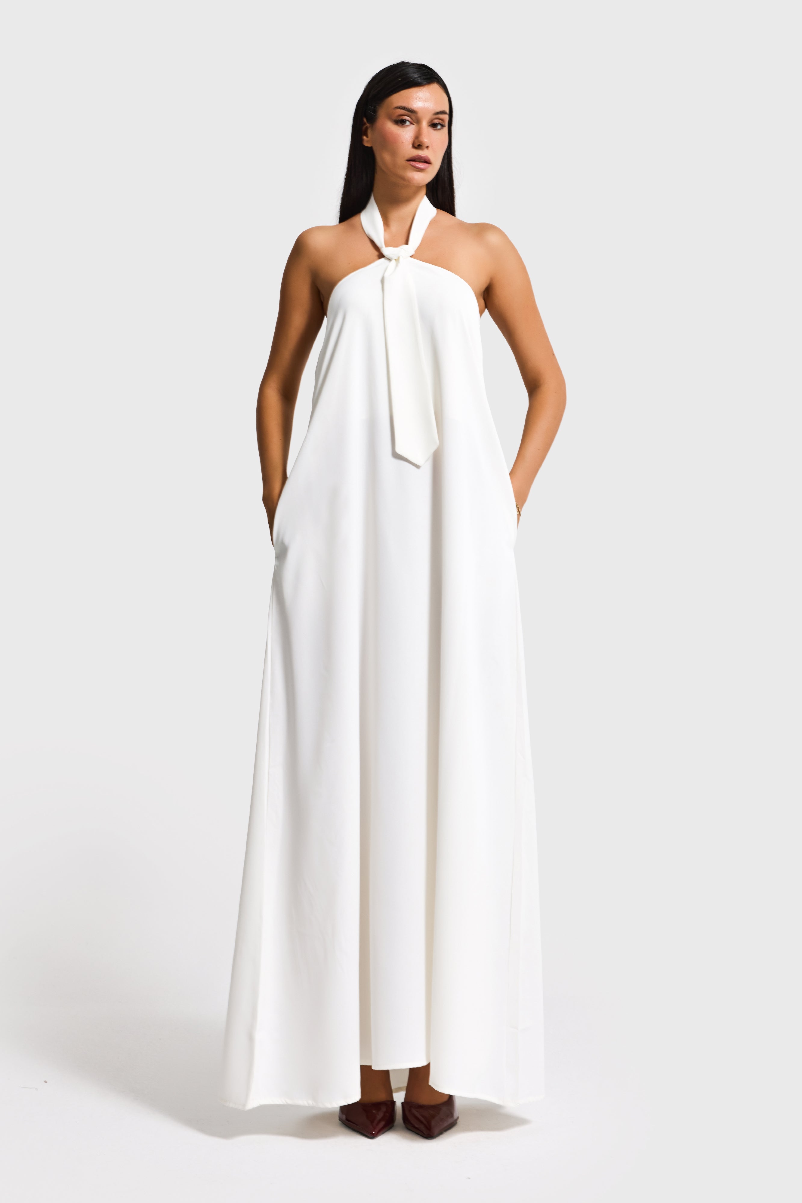 Kadın Ekru Renk Bol Kesim Kravat Detaylı Boyundan Bağlamalı Tasarım Elbise