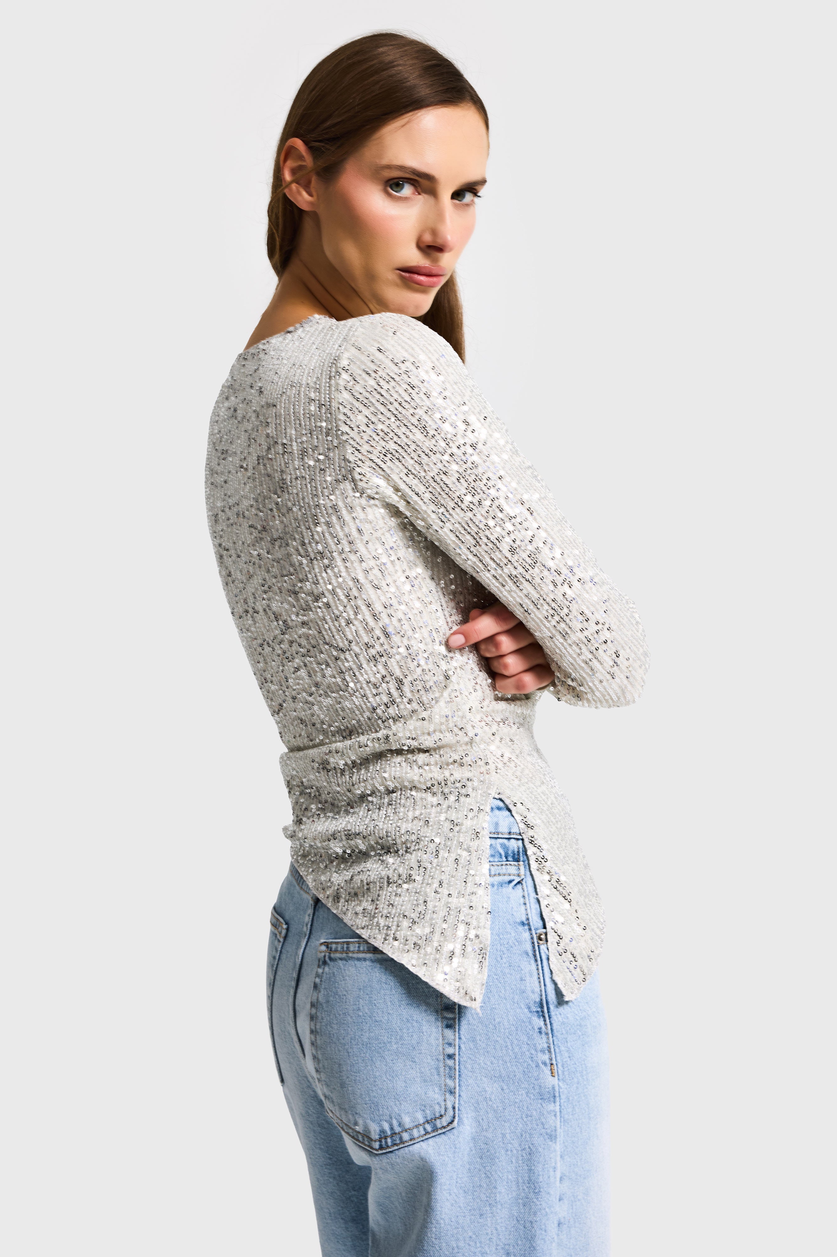 Kadın Ekru Silver Renk Pul Payet Detaylı İçi Astarlı Tasarım Bluz