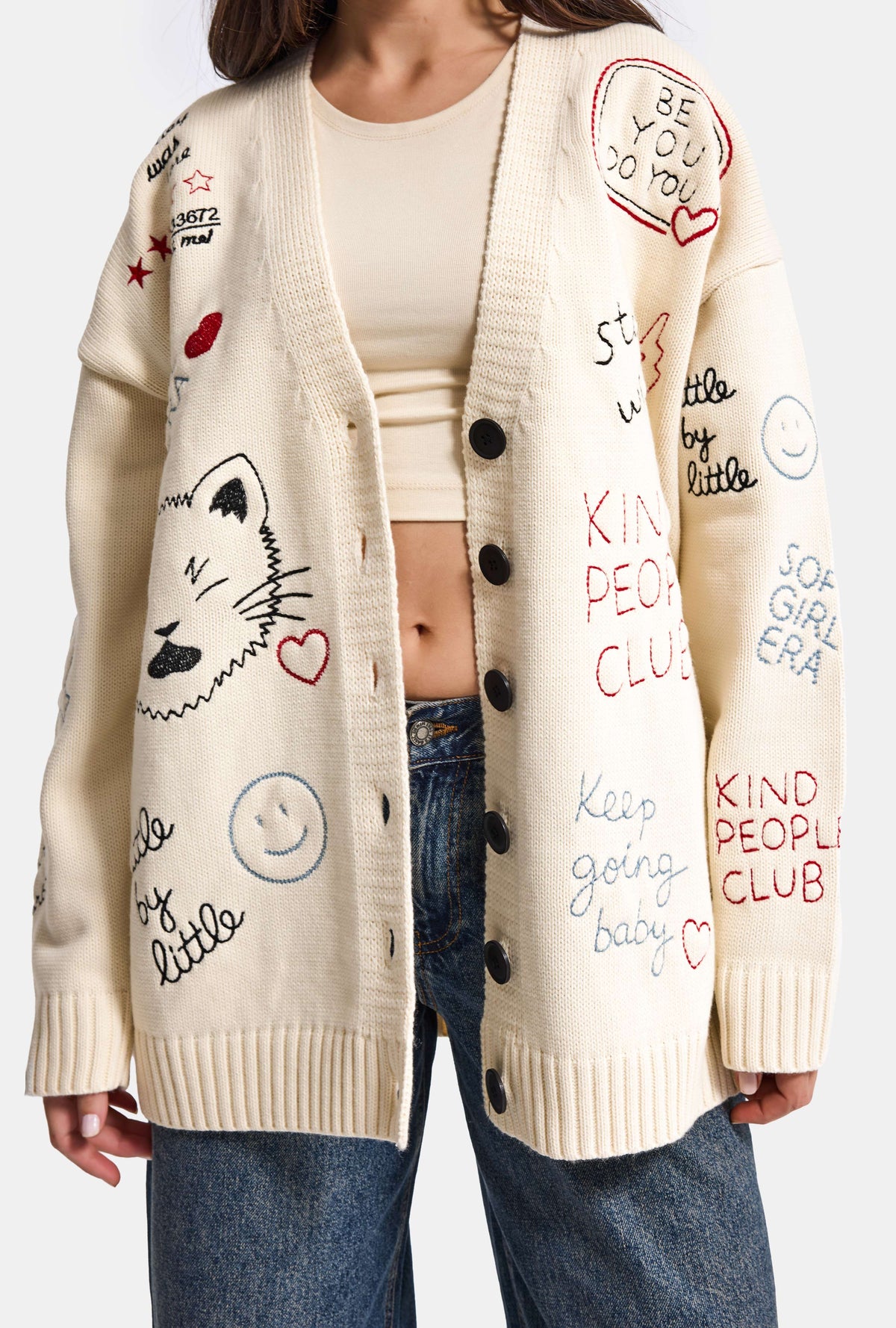 Kadın Ekru w6-101 Oversize Nakış Özel Desen Tasarım Düğmeli Hırka