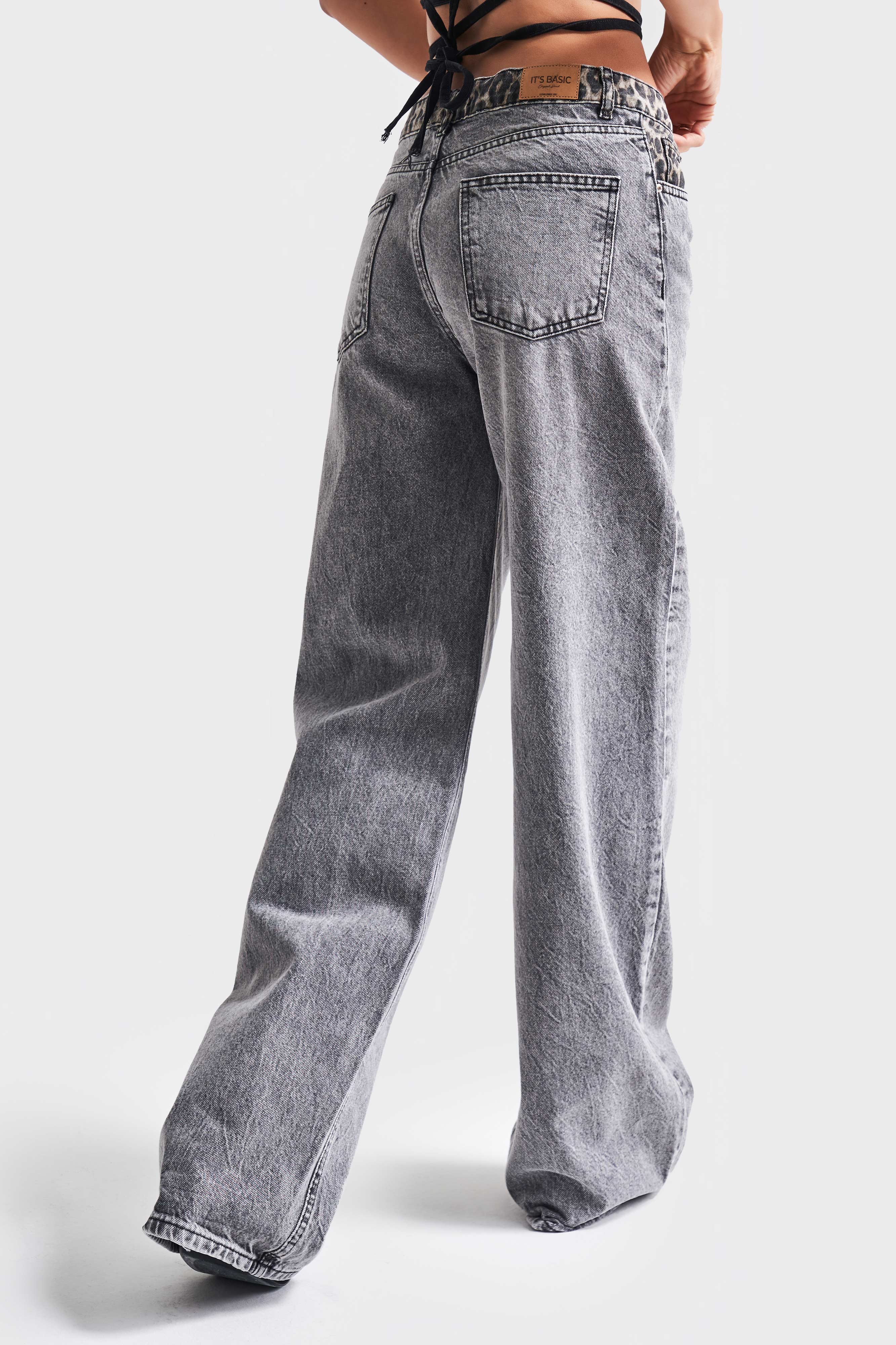 Women's Smoke Color 4S513 Loose Fit Belt Leopard Pattern Denim