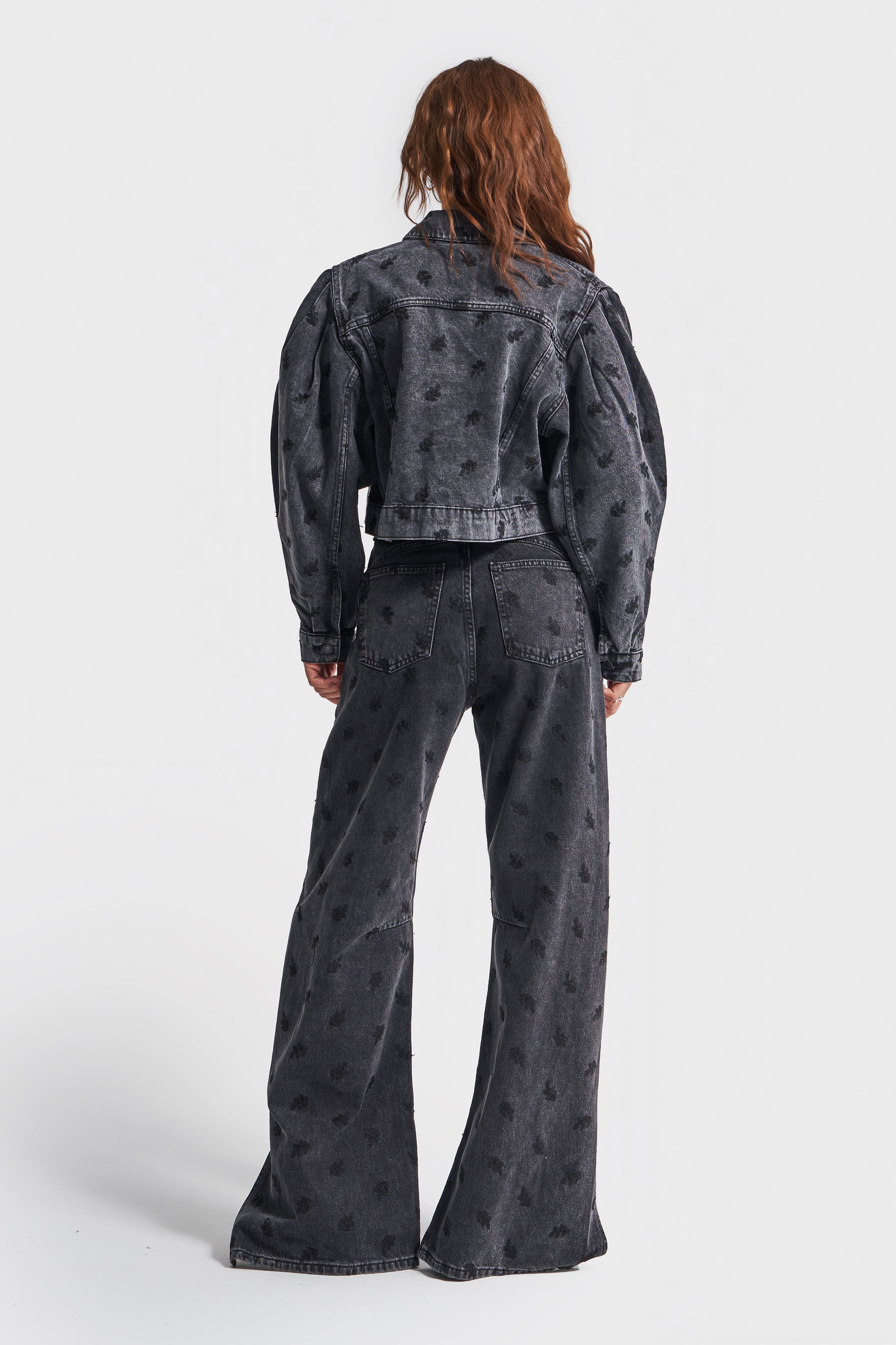 Women's Smoke Color Black Embroidered Leg Detailed Barrel Fit Denim