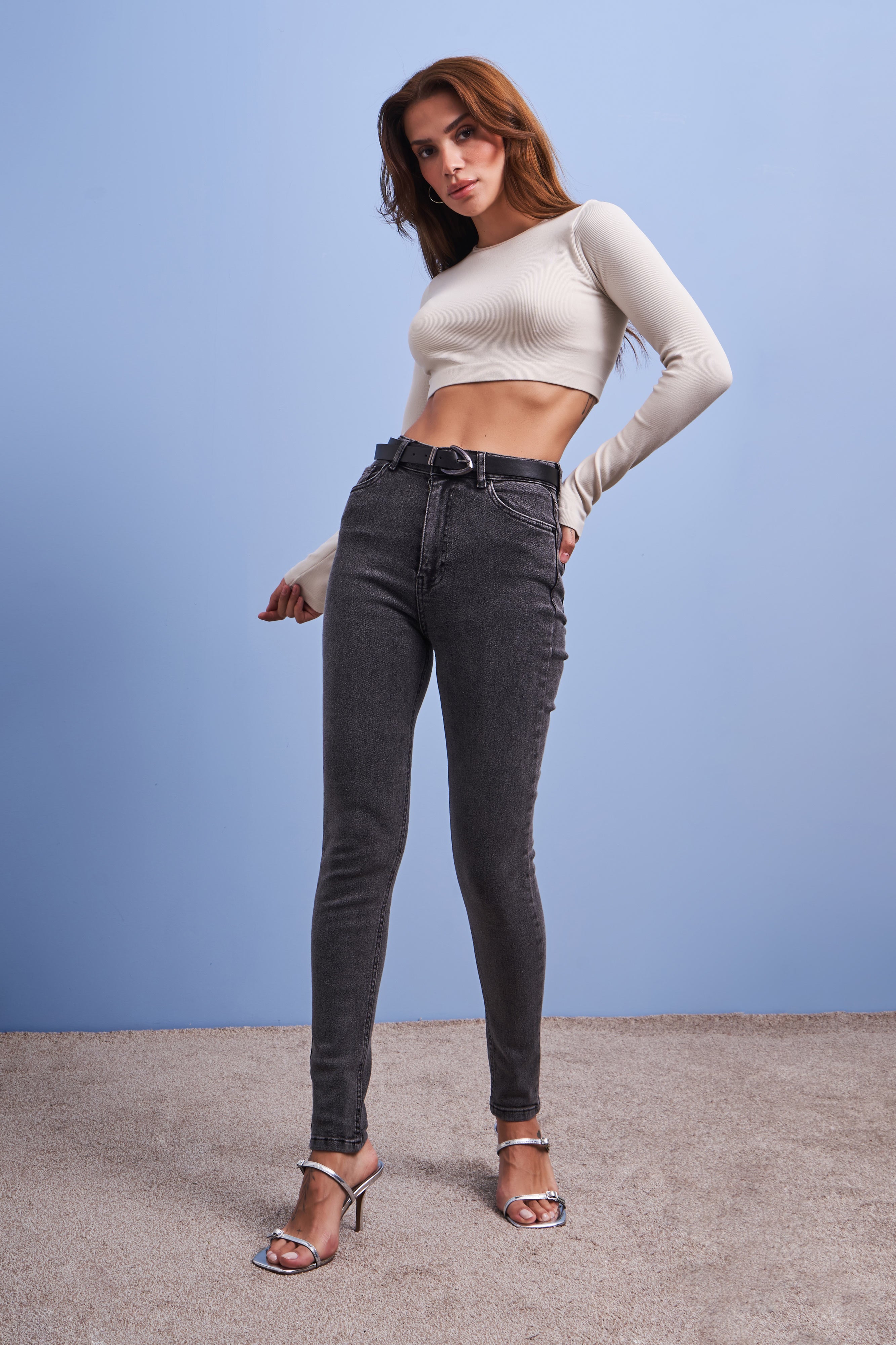 Women's Smoke Color Skinny Fit Lycra Fabric Belted Denim