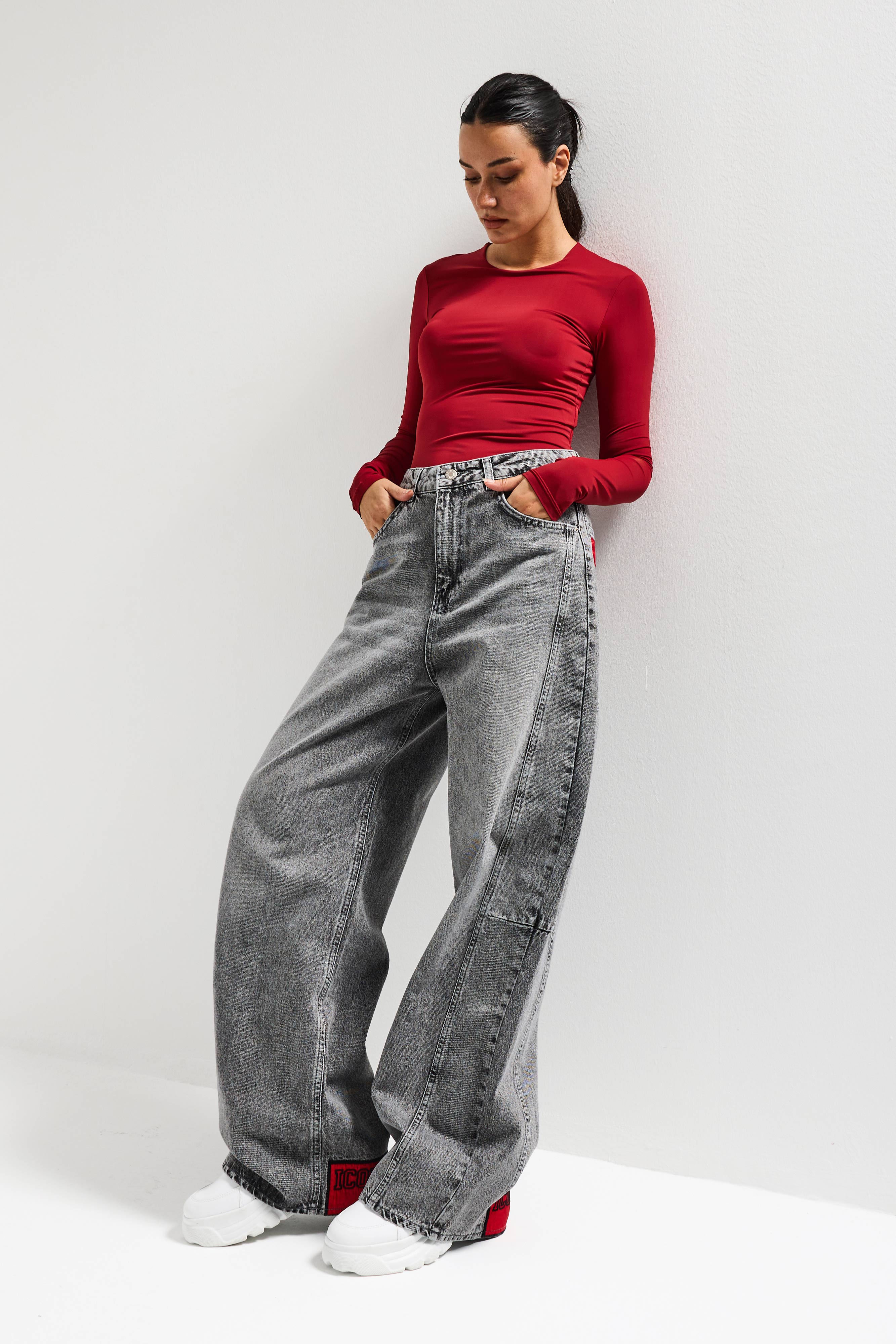 Kadın Gri Renk 4s6-13 Mega Baggy Fit Paça ve Cep Detaylı Özel Tasarım Denim Jean