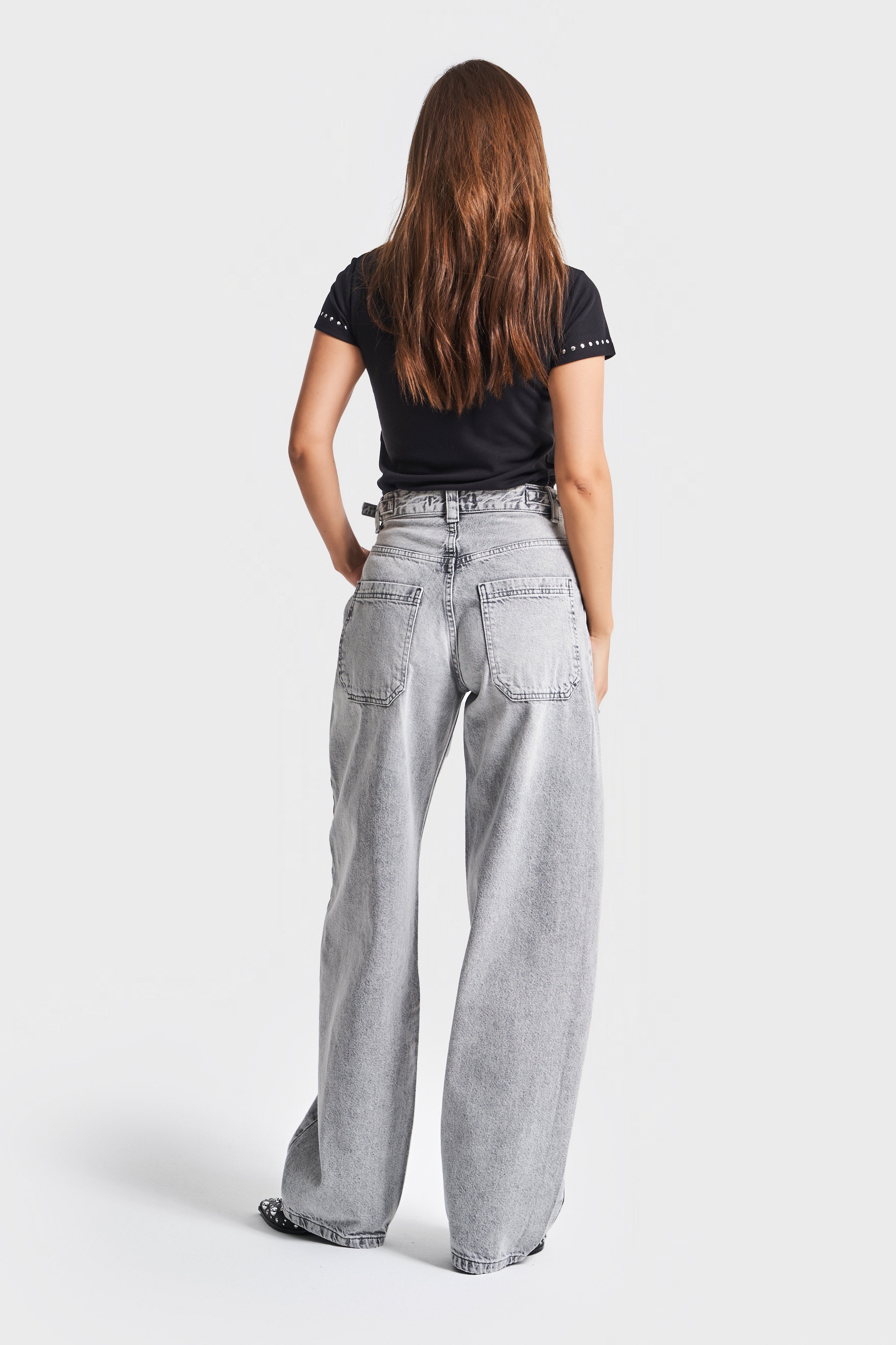 Kadın Gri Renk Baggy Fit Extra Uzun Denim Pantolon