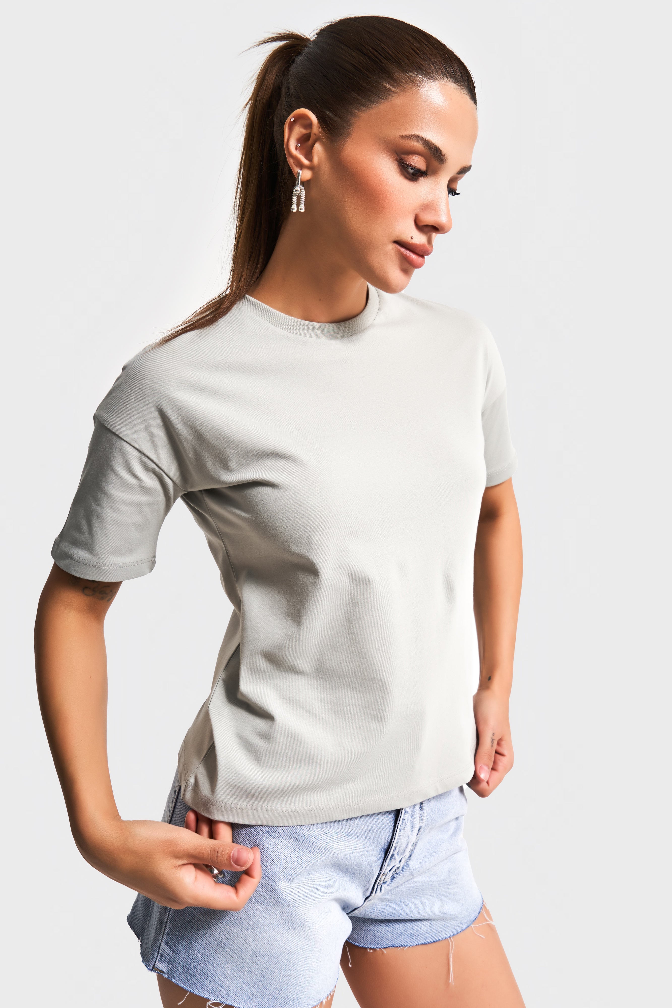 Kadın Gri Renk S5-12 Bisiklet Yaka %100 Pamuk Basic T-Shirt