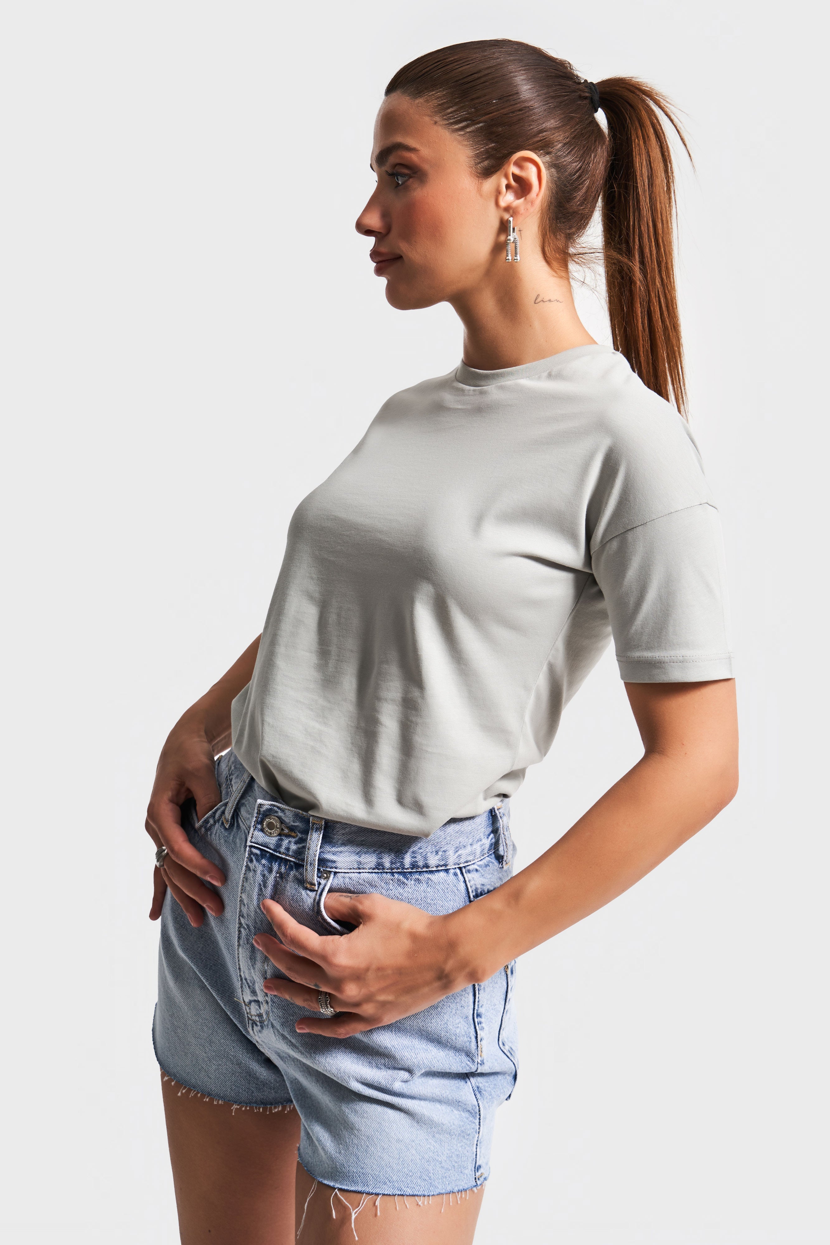 Kadın Gri Renk S5-12 Bisiklet Yaka %100 Pamuk Basic T-Shirt