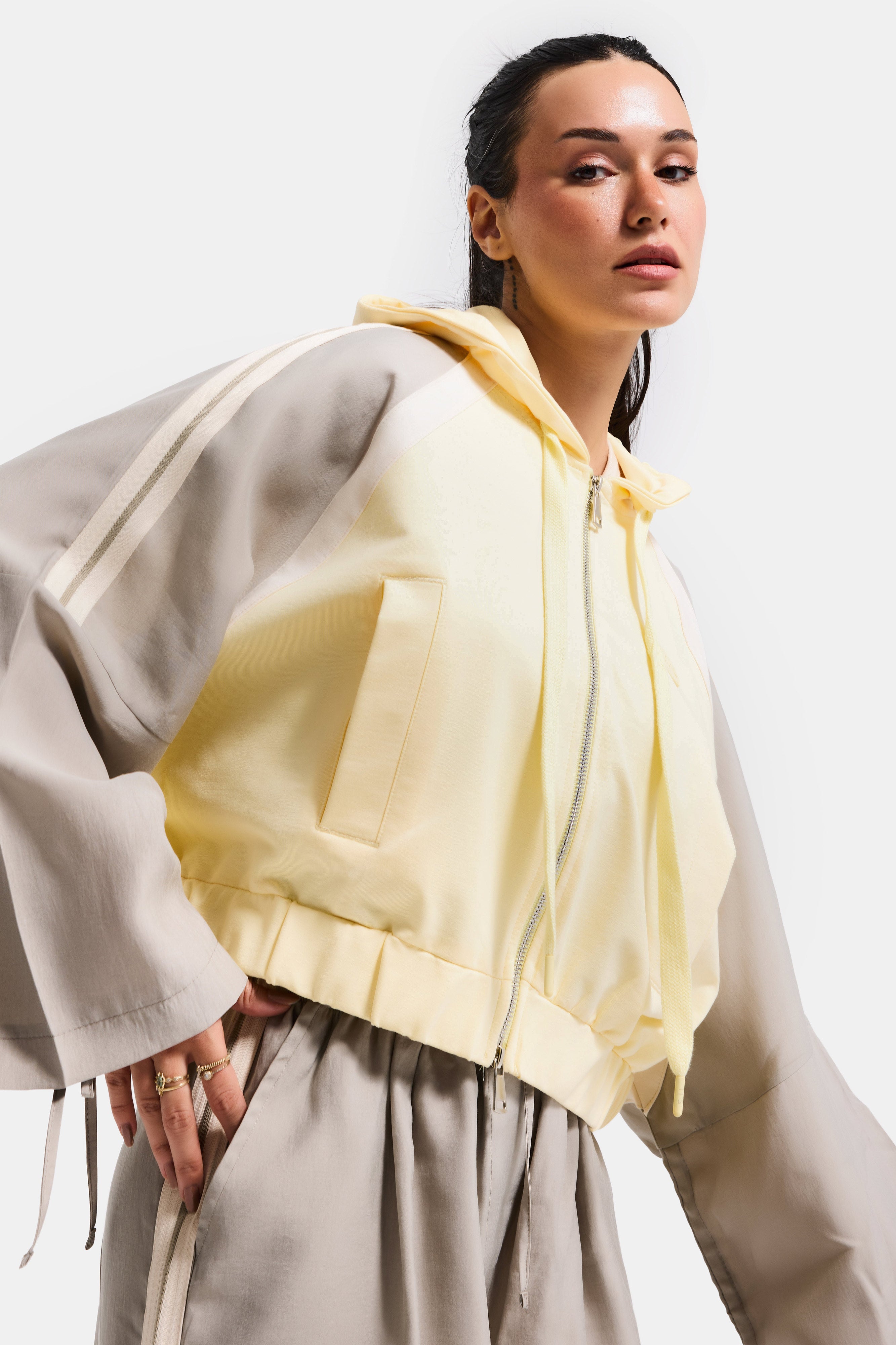 Kadın Gri Sarı s6-108 Oversize Şerit Detaylı Kapüşonlu Özel Tasarım Fermuarlı Sweatshirt