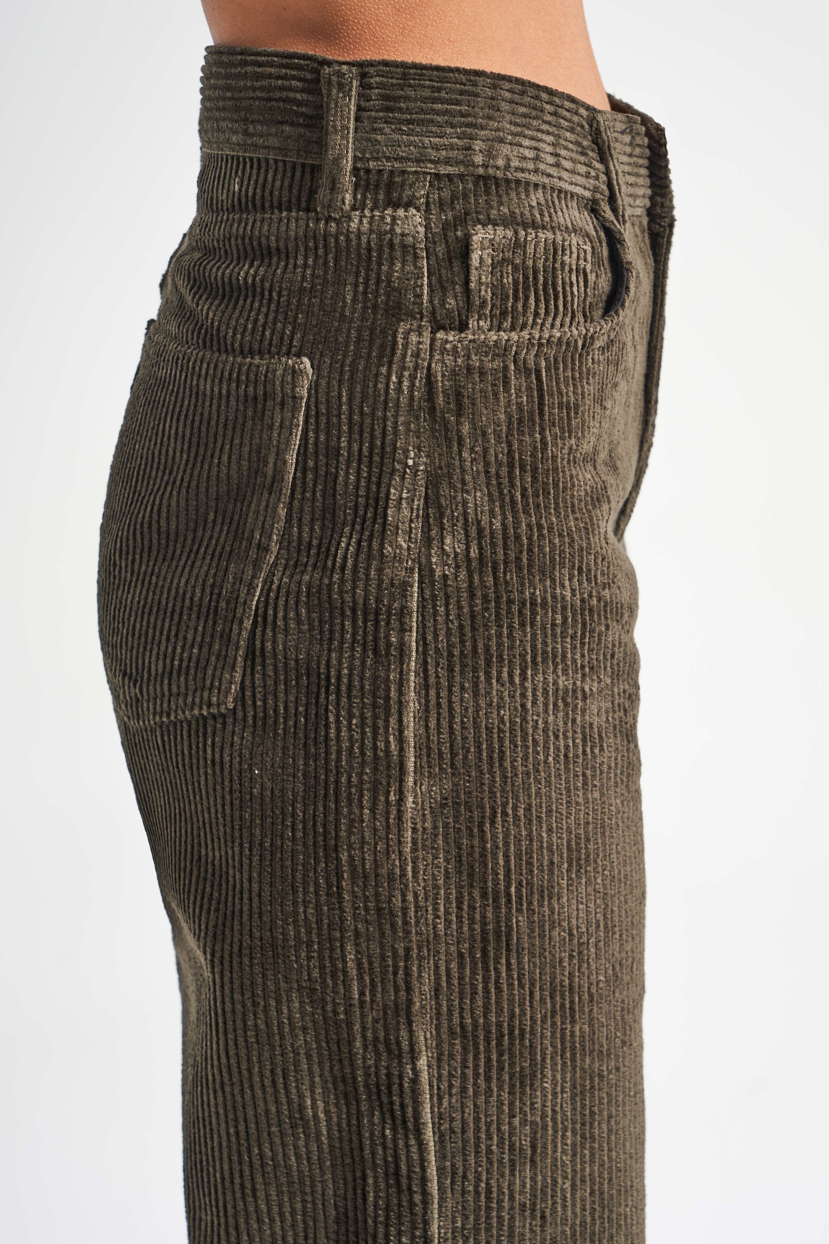 Kadın Haki Renk Doris 26w5-15 Straight Fit Yüksek Bel Kalın Fitilli Velvet Kadife Kumaş Pantolon