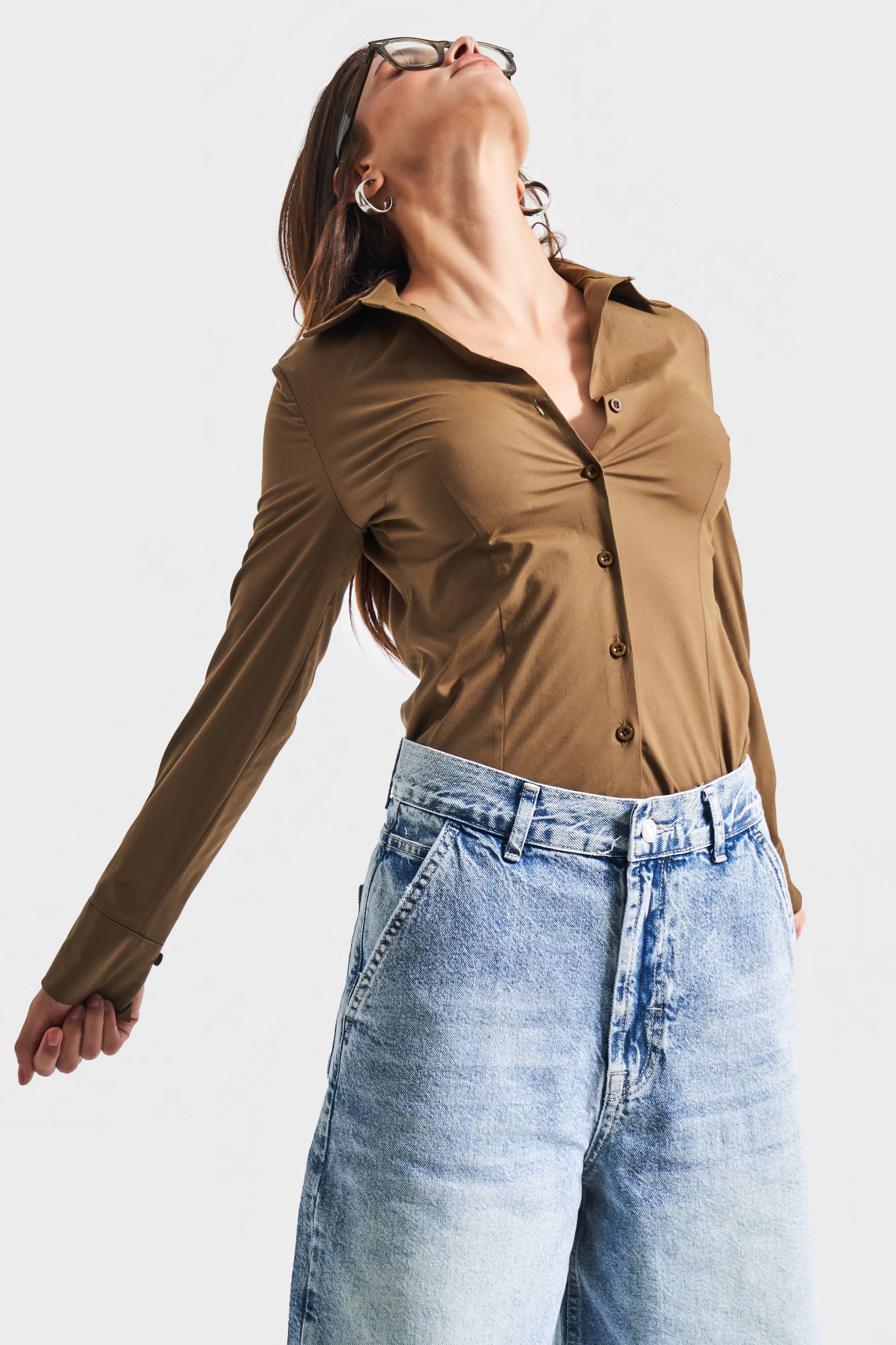 Kadın Haki Renk Esnek Kumaş Slim Fit Belden Oturmalı %100 Pamuk Gömlek