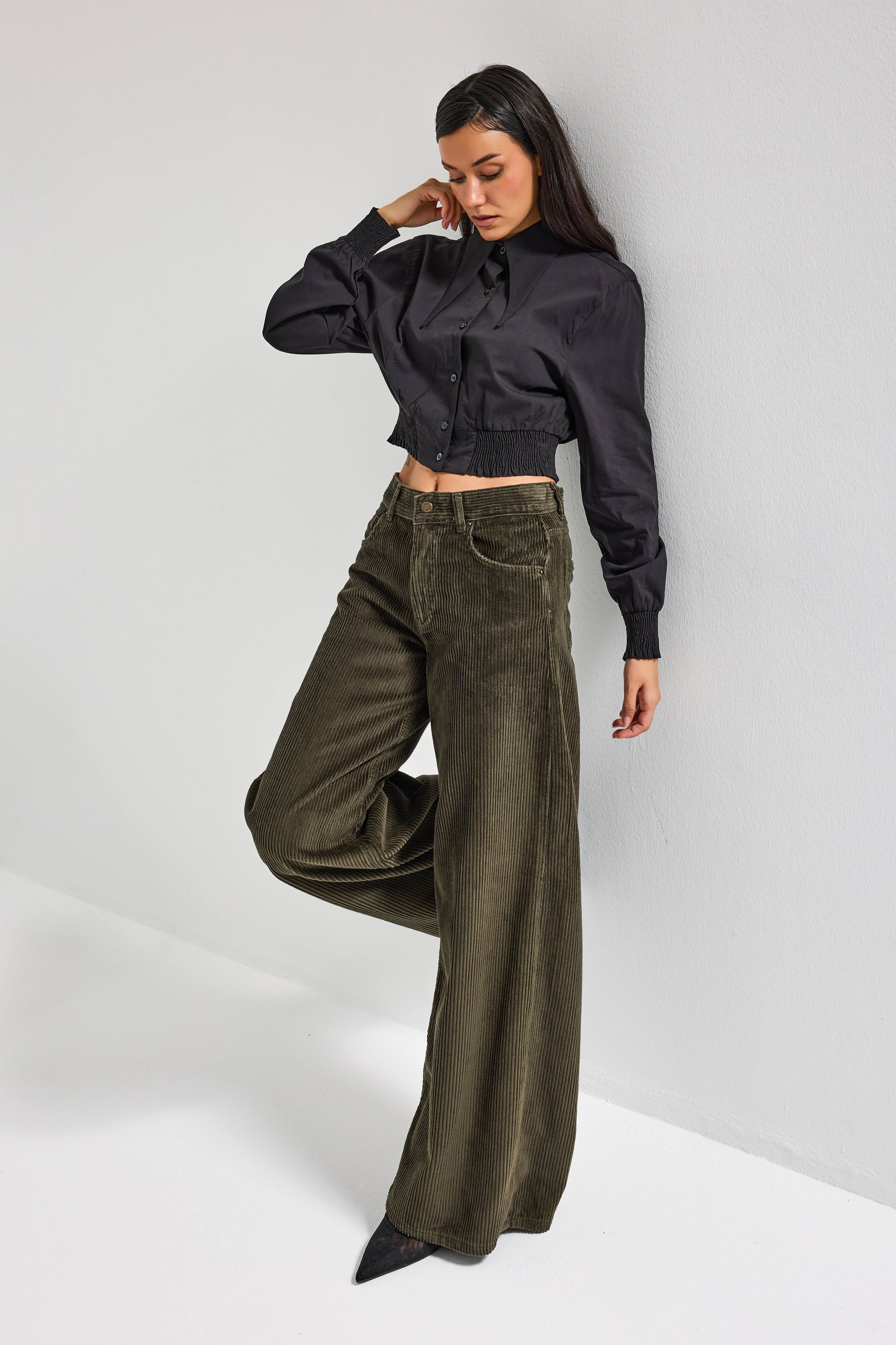 Kadın Haki Renk Hera 26w5-15 Palazzo Fit Kalın Fitilli Velvet Kadife Kumaş Pantolon