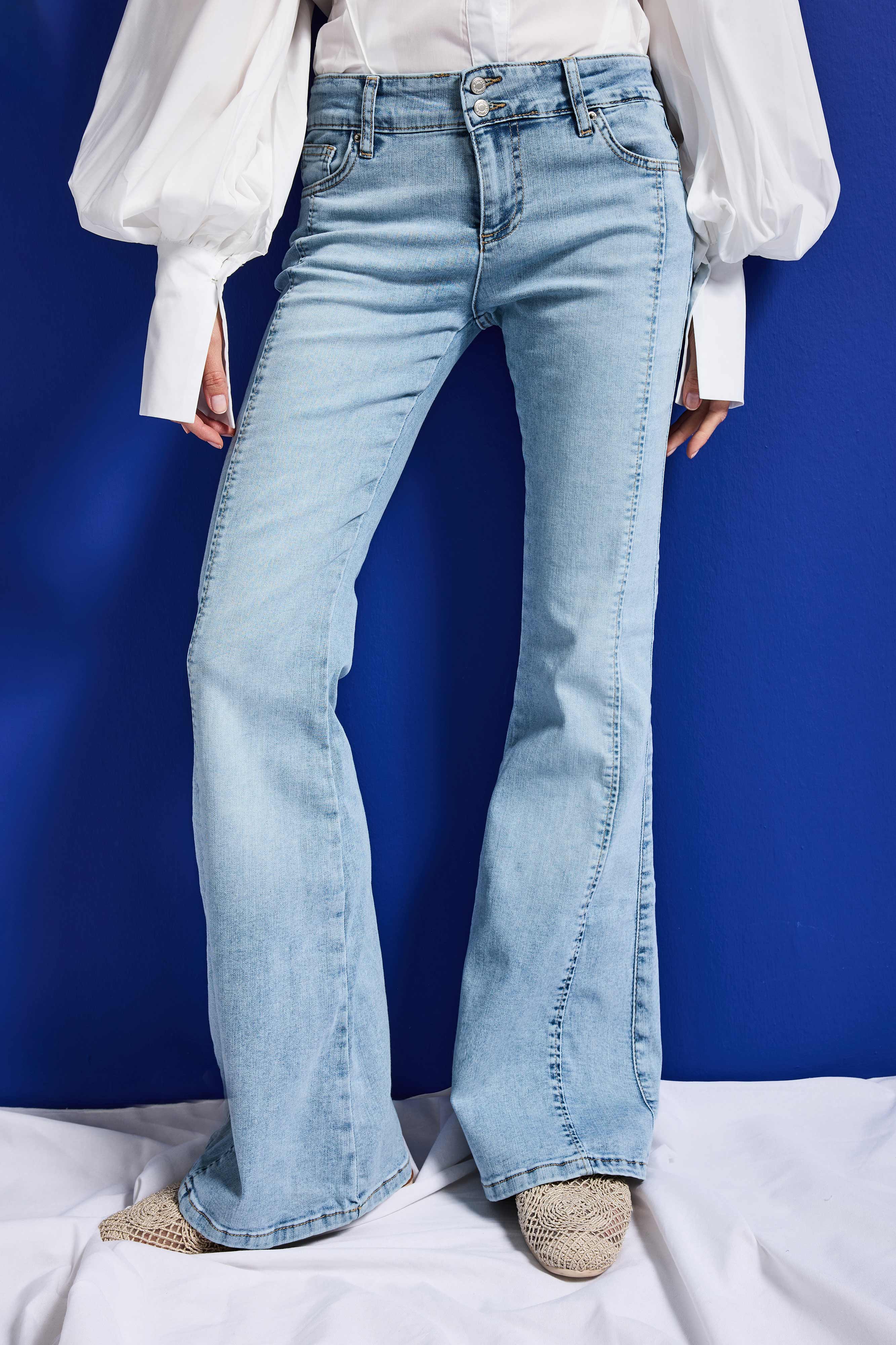 Kadın Ice 4s6-3 Mid Rise Flare Fit Kemer Detaylı Esnek Kumaş Denim Jean