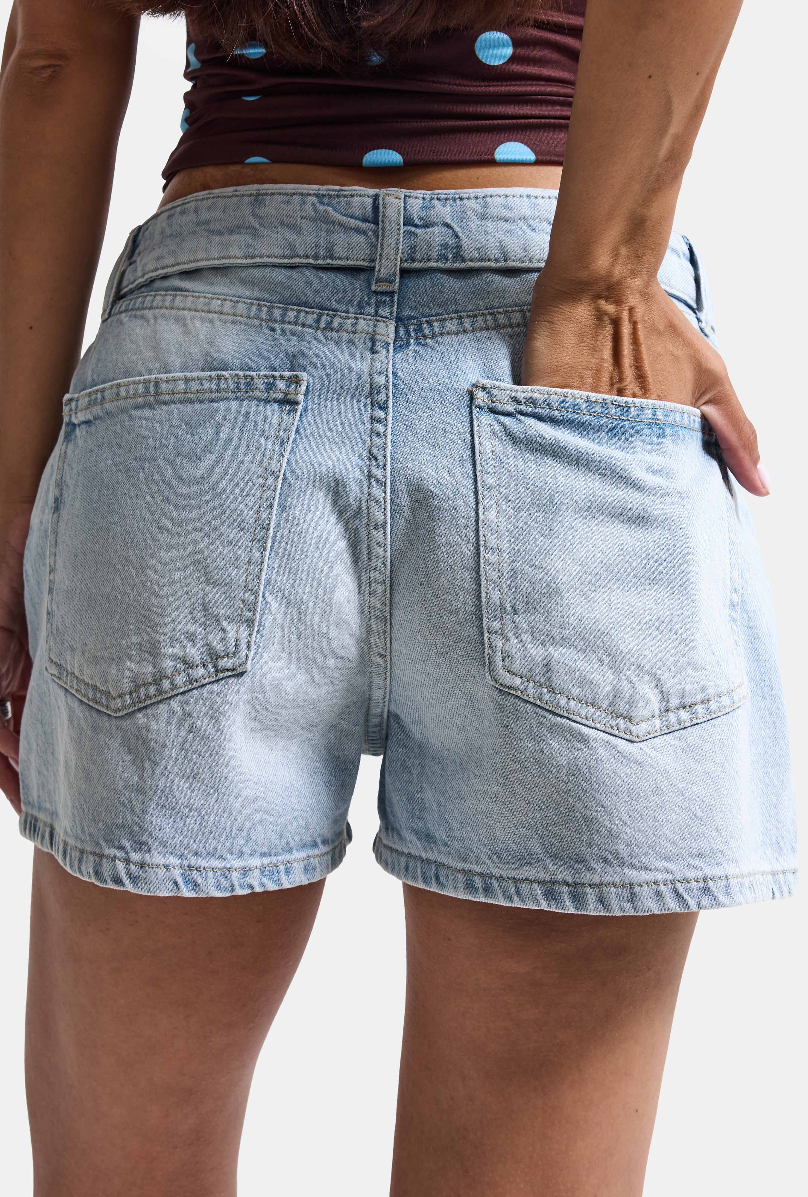 Kadın Ice 4s6-3 Mini Boy Kemer Detaylı Denim Şort