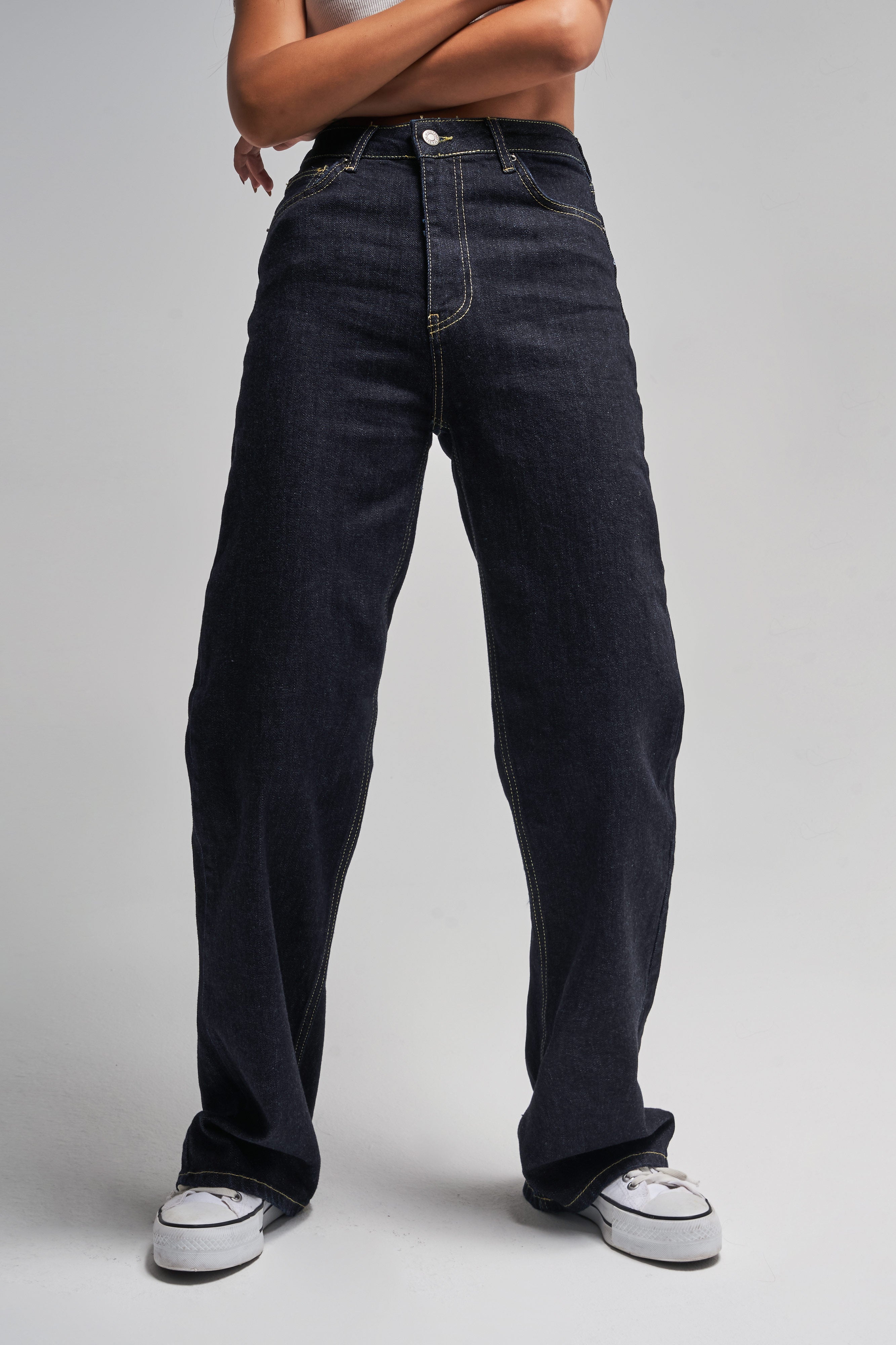 Women's Indigo Color 7w450 Lycra Fabric Straight Fit Denim