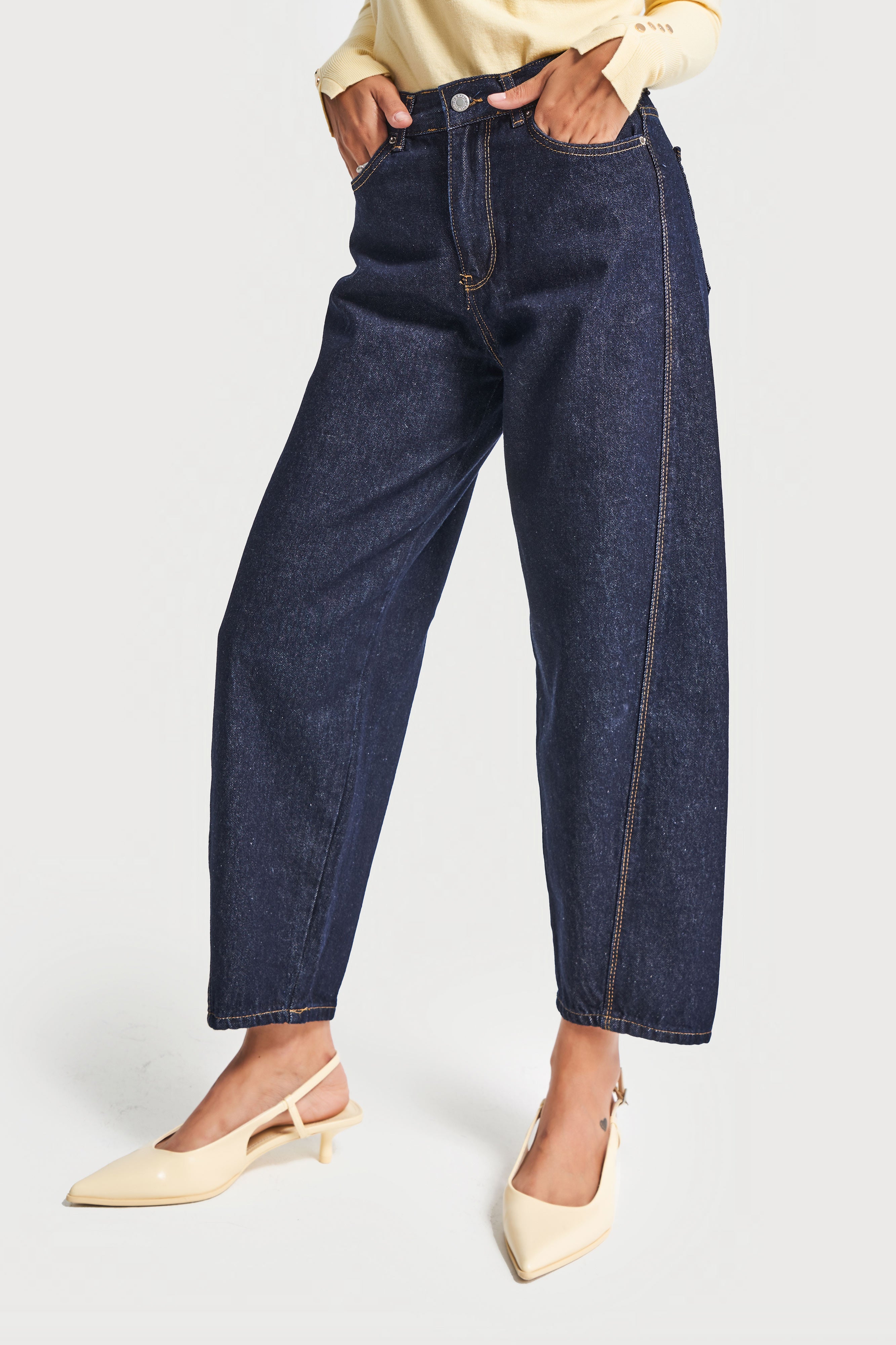 Kadın İndigo Renk 7w5-50 Carrot Fit Rahat Kesim İç Boy 67cm %100 Koton Denim Jean