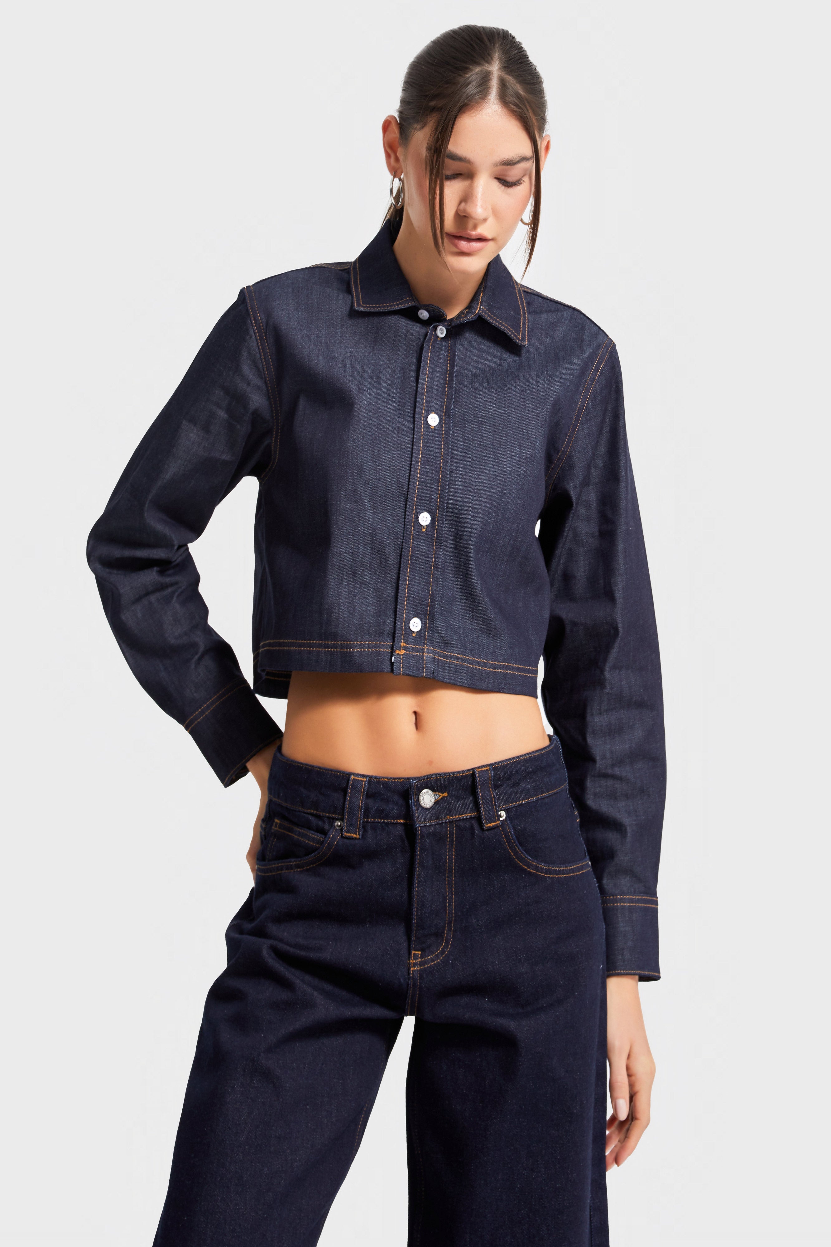 Kadın İndigo Renk cc01 7s5-50 Crop Fit Önü Düğmeli %100 Organik Denim Kumaş Gömlek
